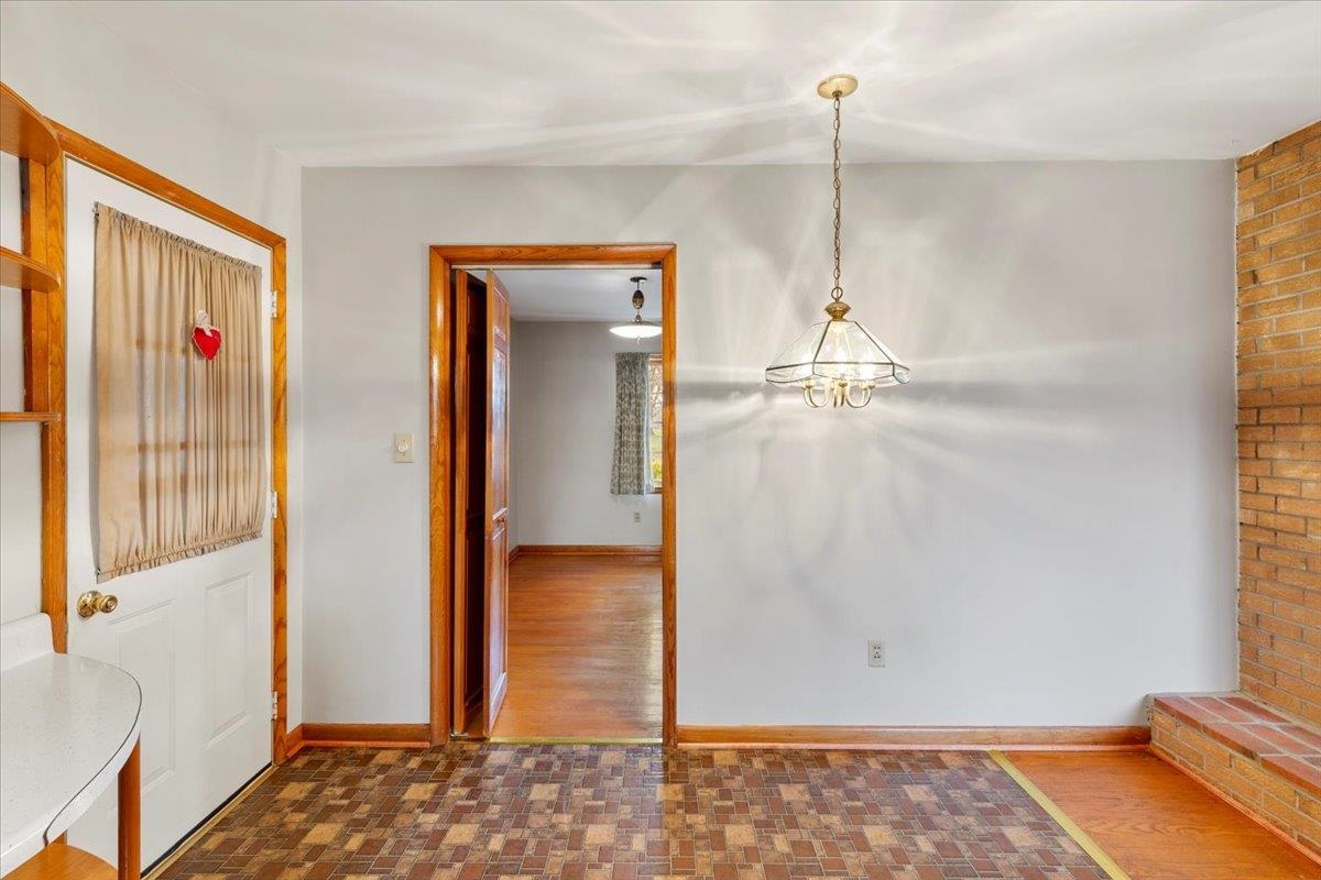 1612 Claremont Court Pulaski VA 24301