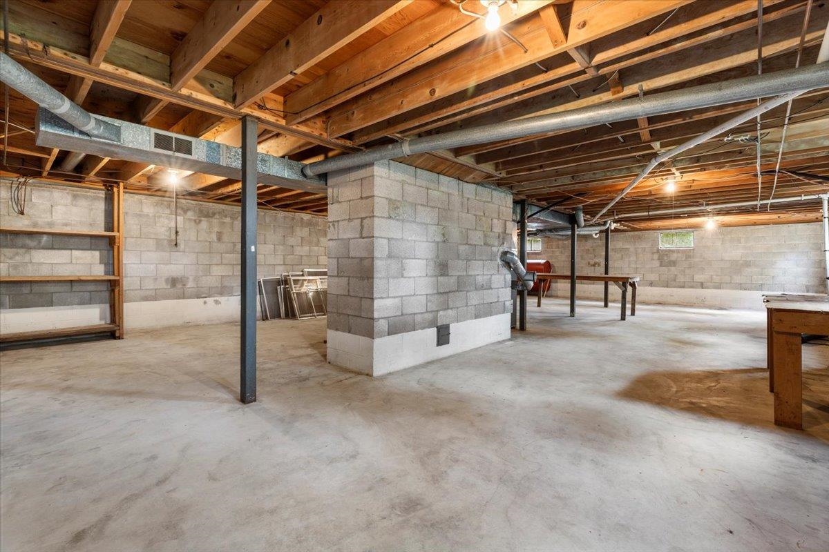 1612 Claremont Court Pulaski VA 24301