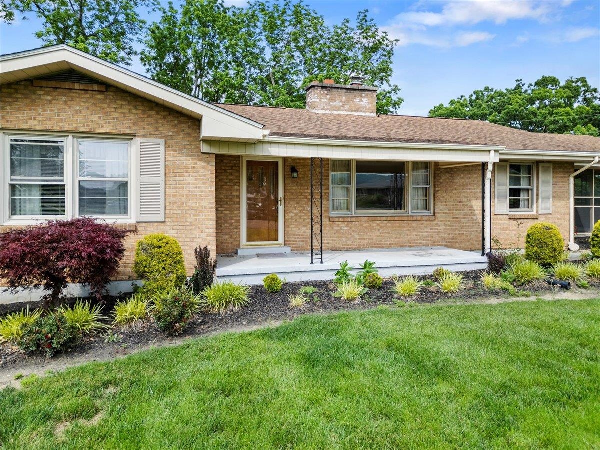 1612 Claremont Court Pulaski VA 24301