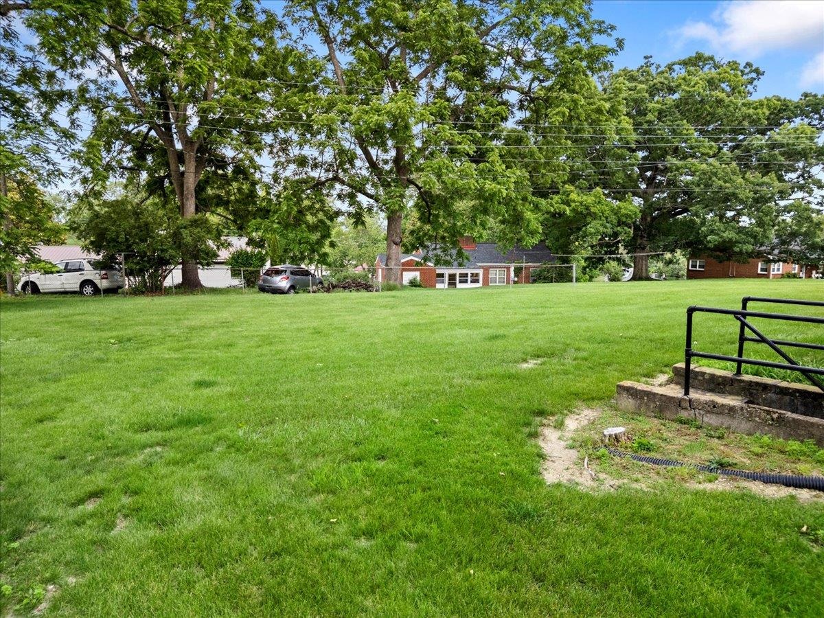 1612 Claremont Court Pulaski VA 24301