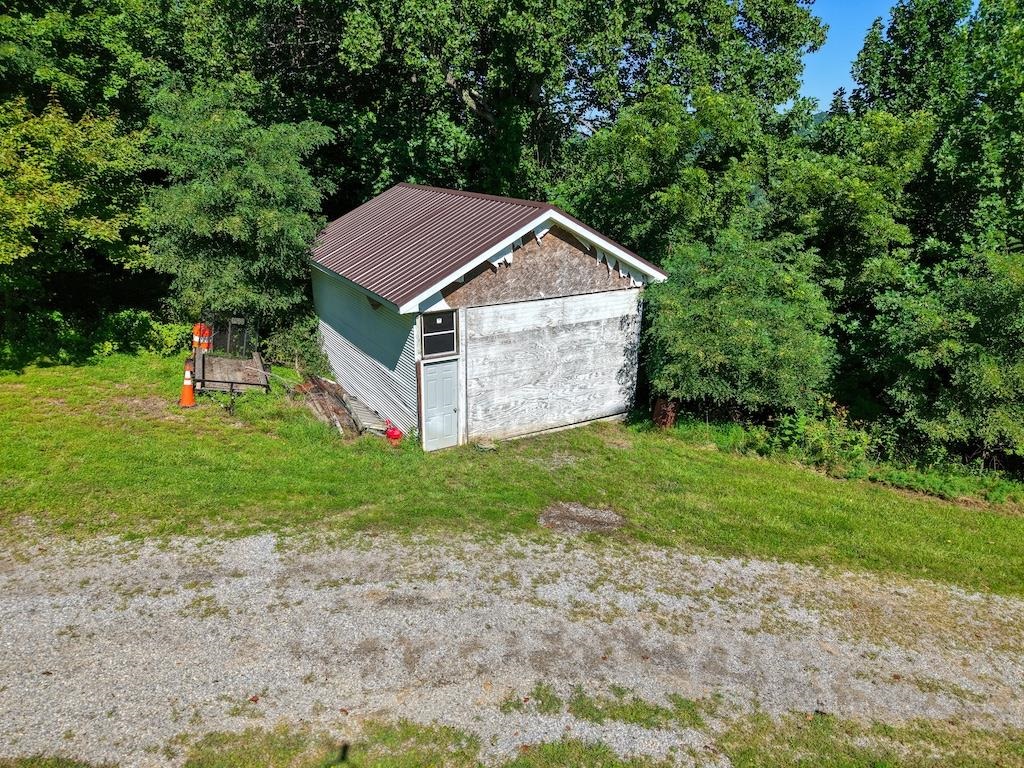 3594 Bethlehem Church Road Pilot VA 24138