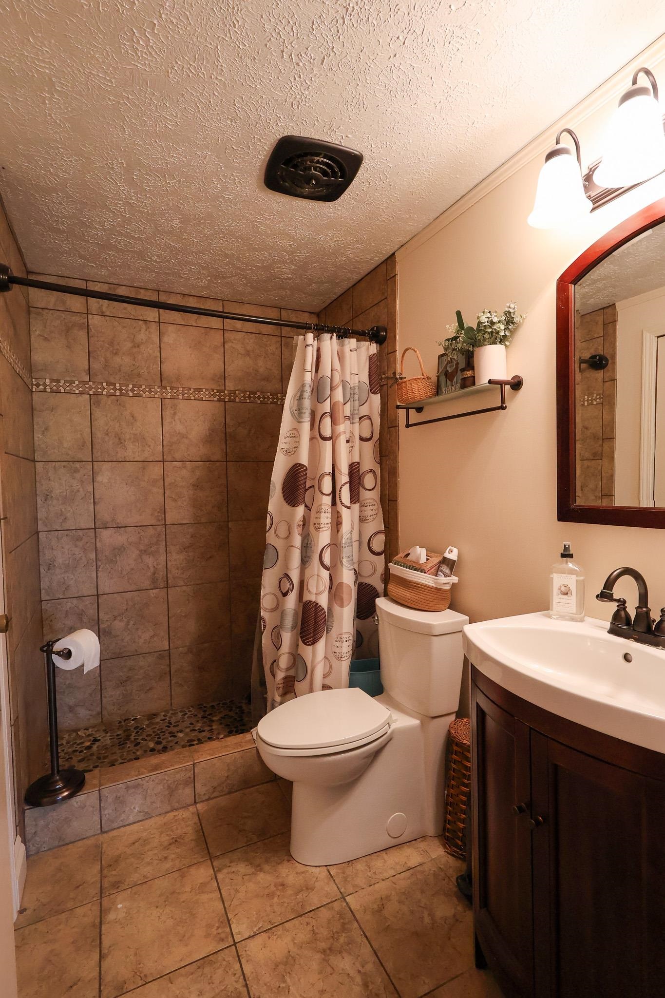 36 Railroad Avenue New Castle VA 24127