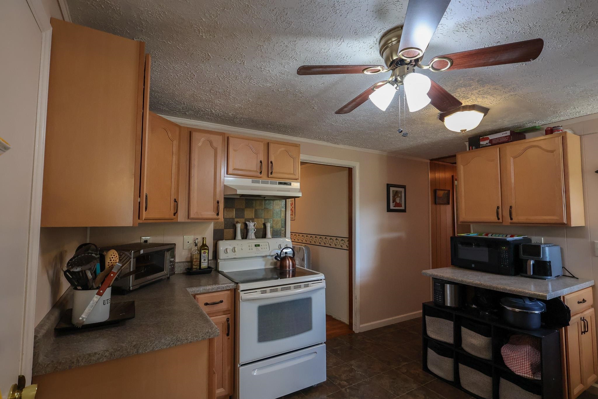 36 Railroad Avenue New Castle VA 24127