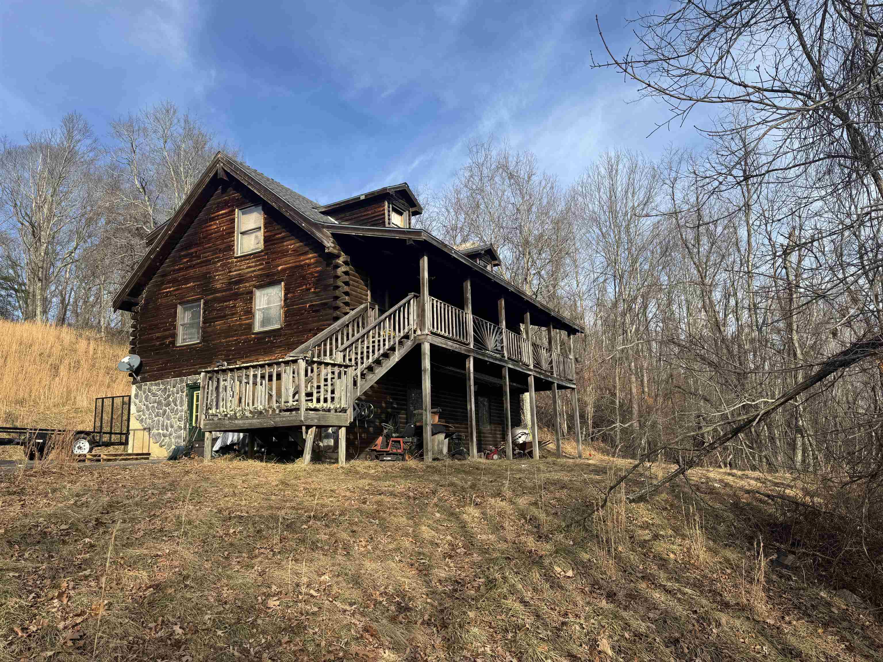 1212 Eagle View Drive NE Pilot VA 24138