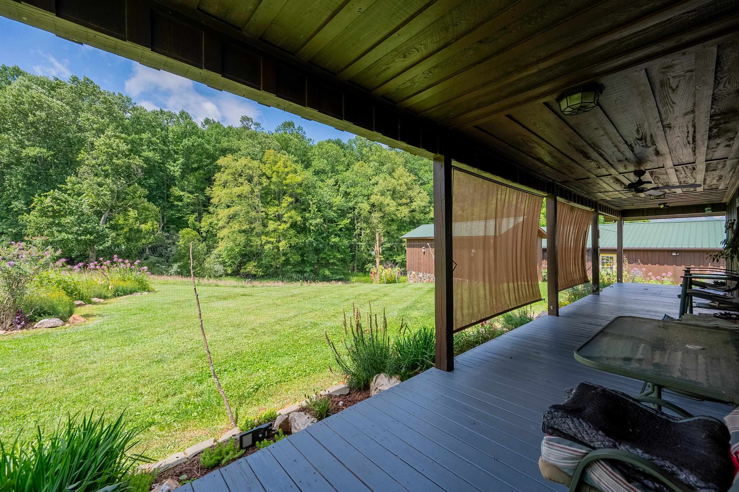 130 Volunteer Road Hillsville VA 24343