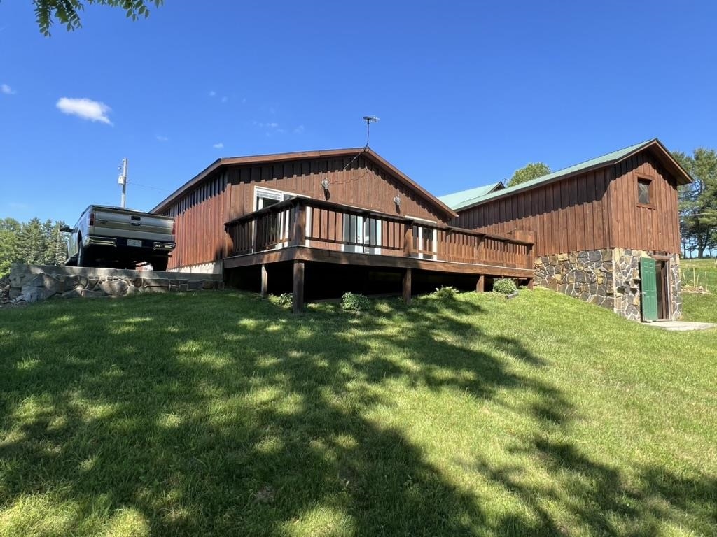 130 Volunteer Road Hillsville VA 24343