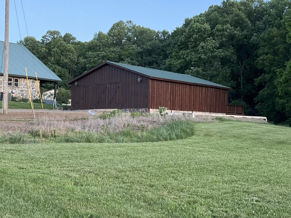 130 Volunteer Road Hillsville VA 24343