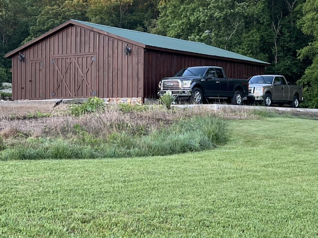 130 Volunteer Road Hillsville VA 24343