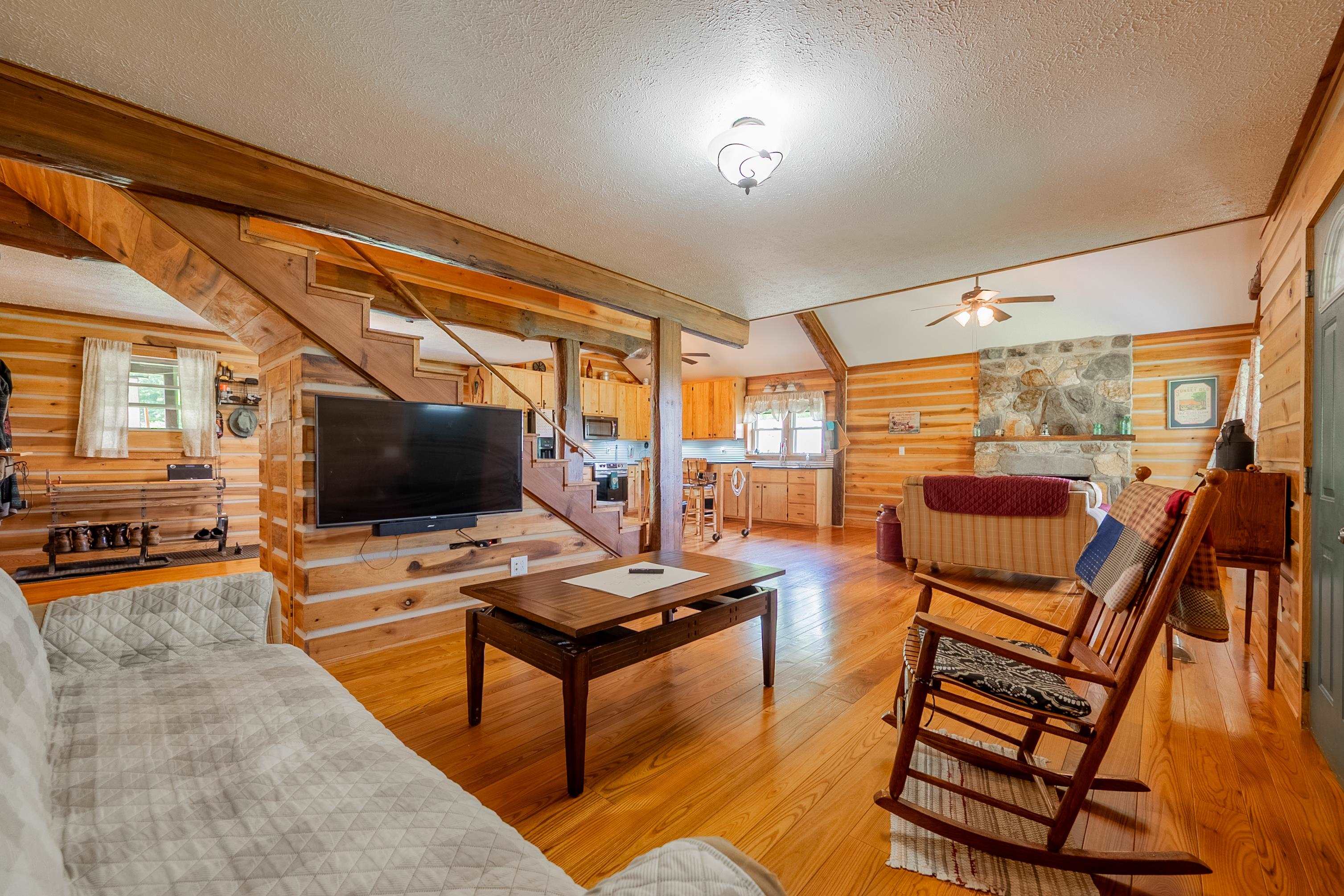 130 Volunteer Road Hillsville VA 24343