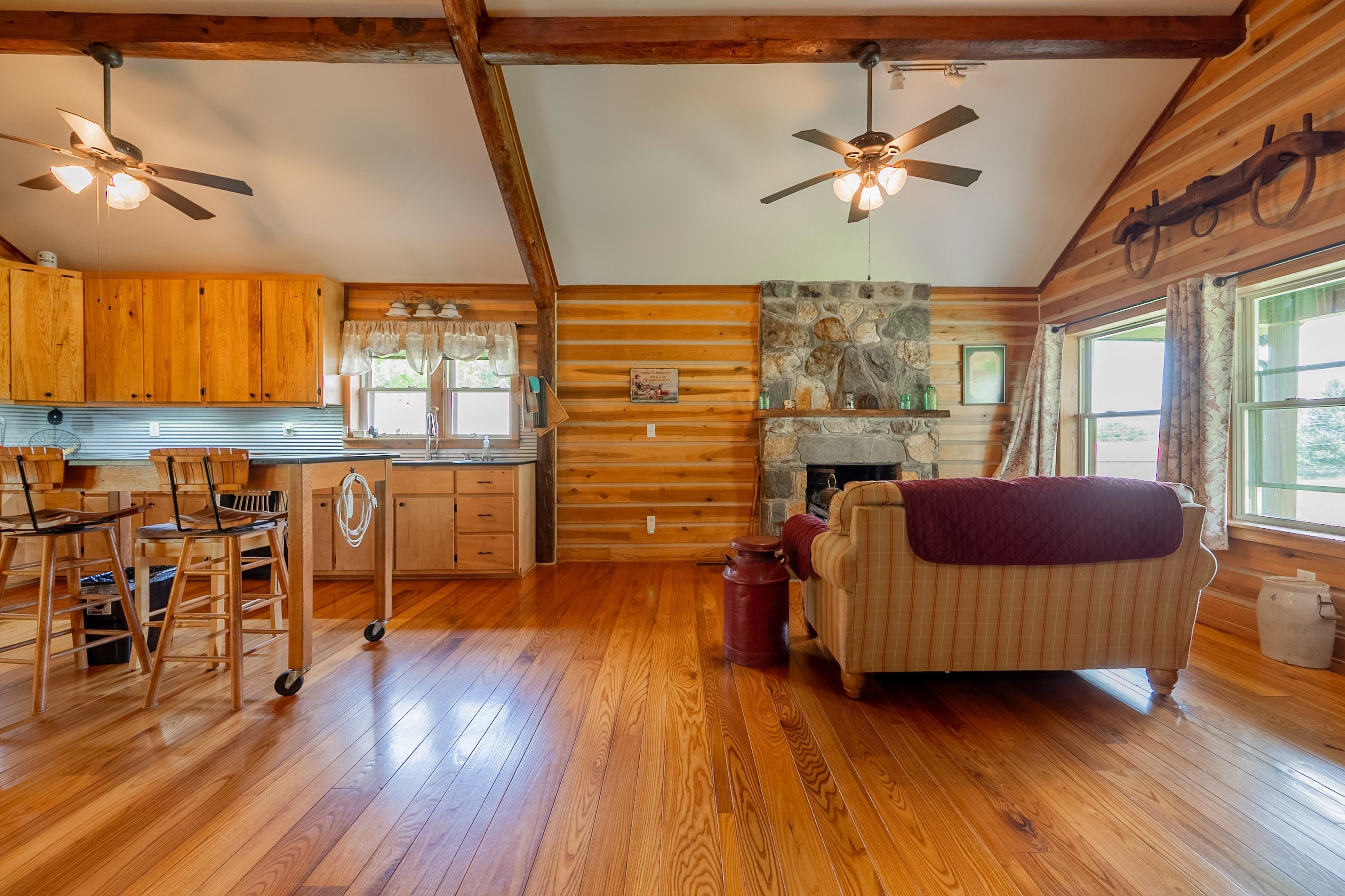 130 Volunteer Road Hillsville VA 24343