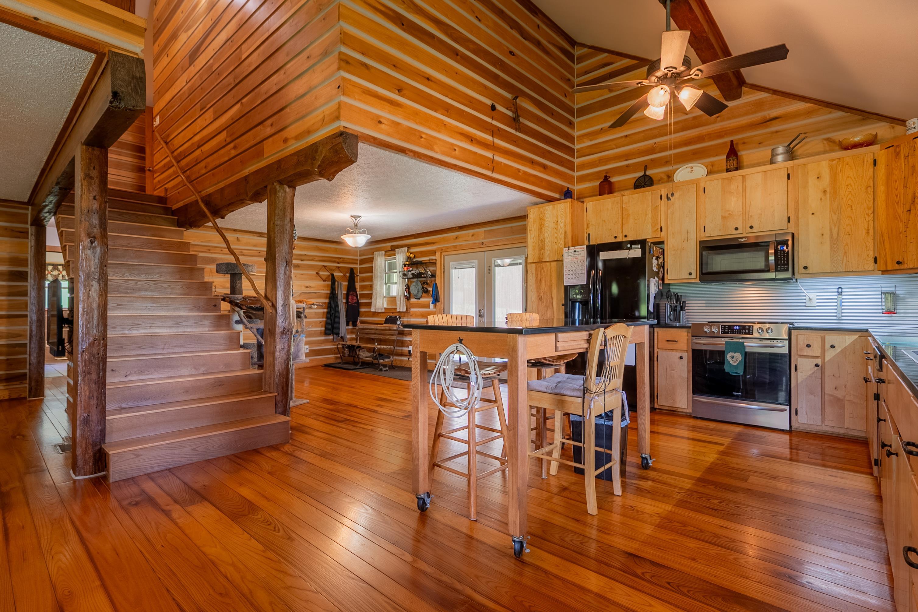 130 Volunteer Road Hillsville VA 24343