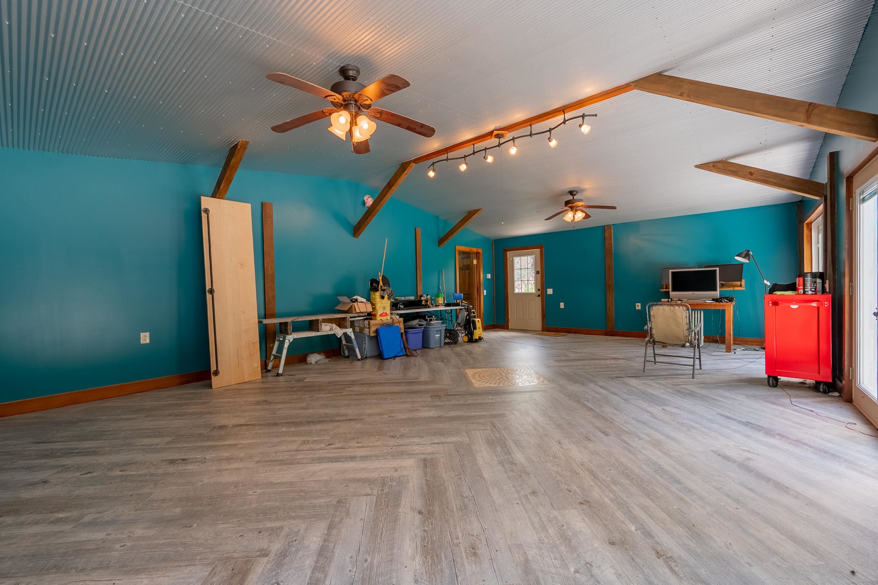 130 Volunteer Road Hillsville VA 24343
