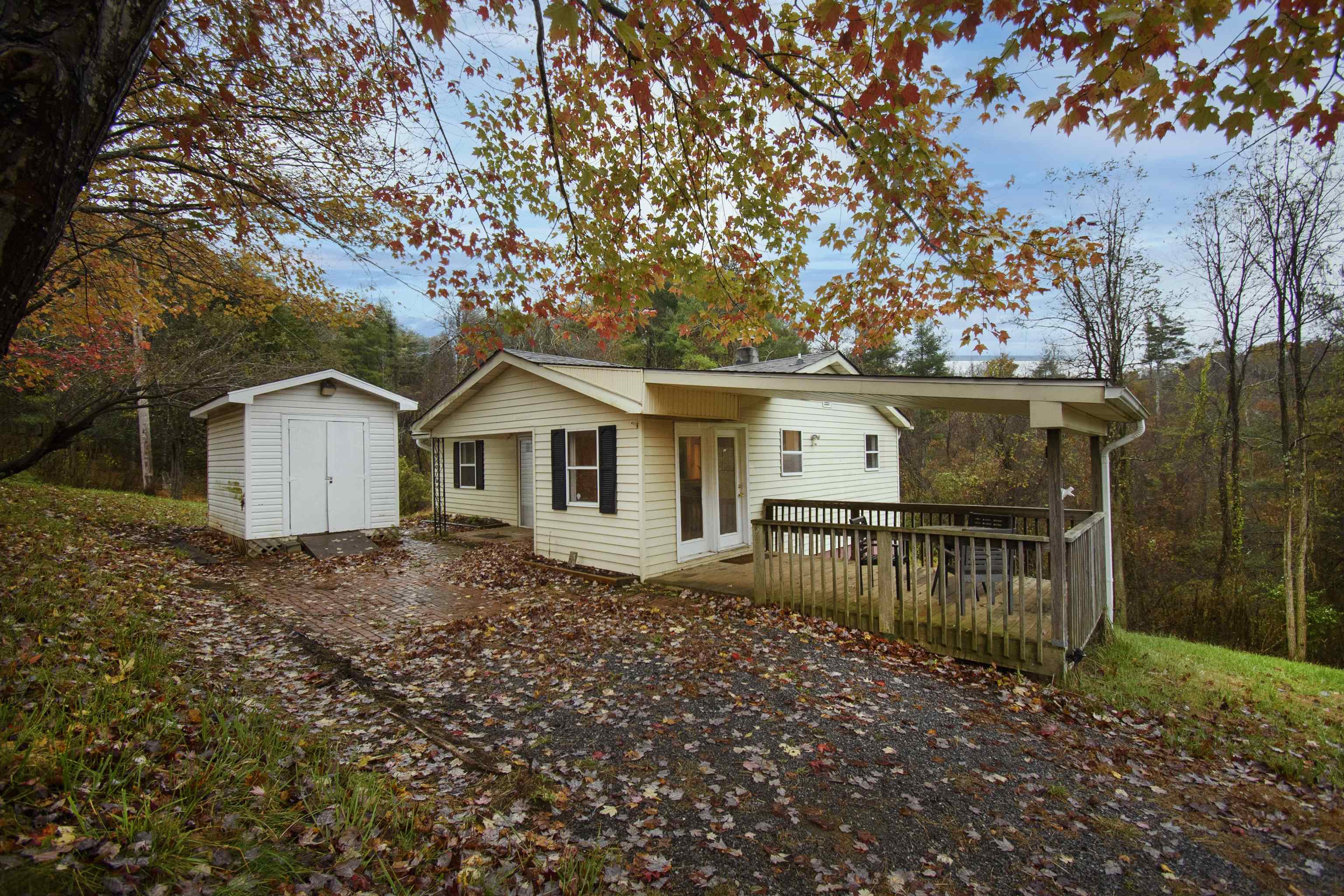 320 Stuart Road SE Copper Hill VA 24079