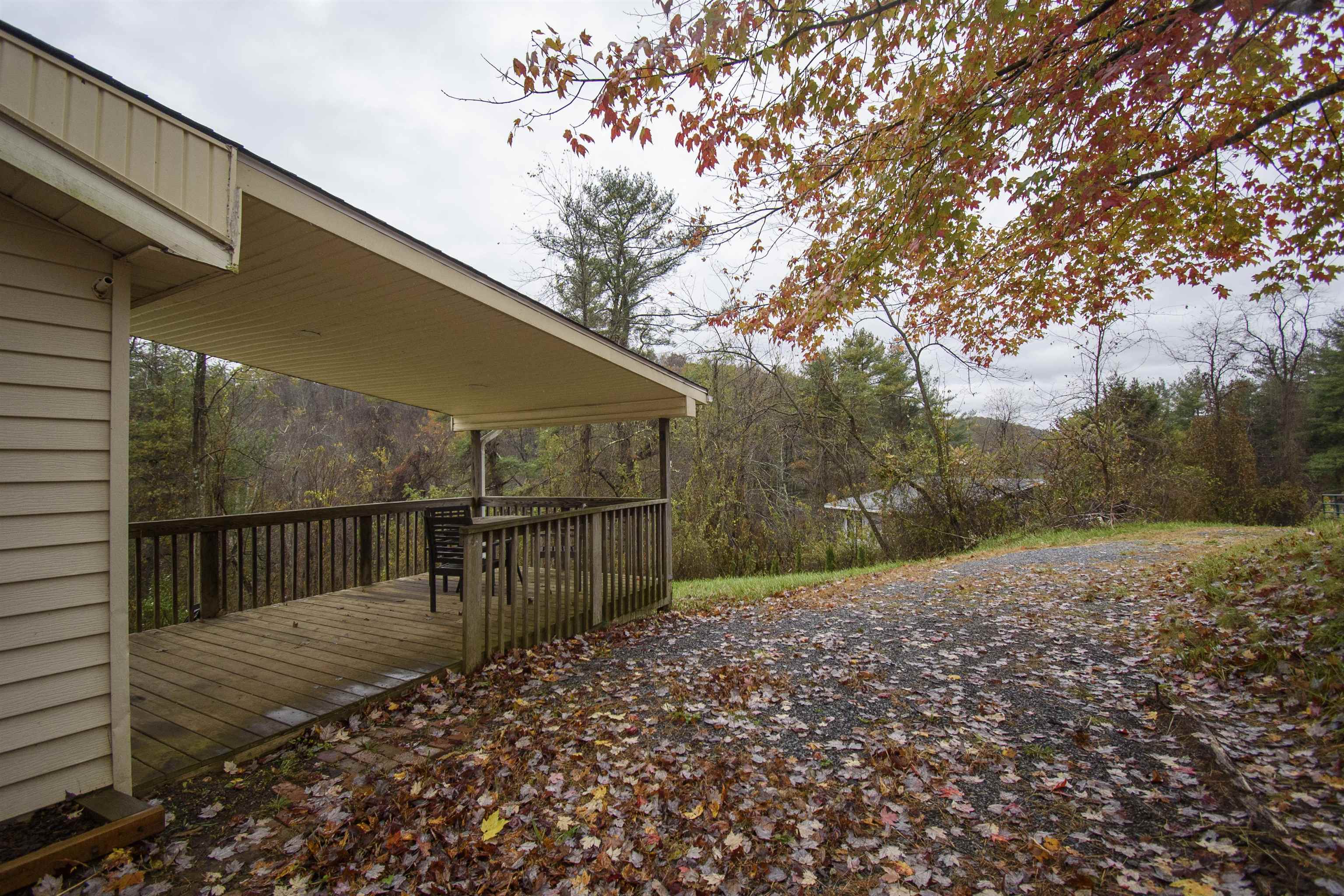 320 Stuart Road SE Copper Hill VA 24079