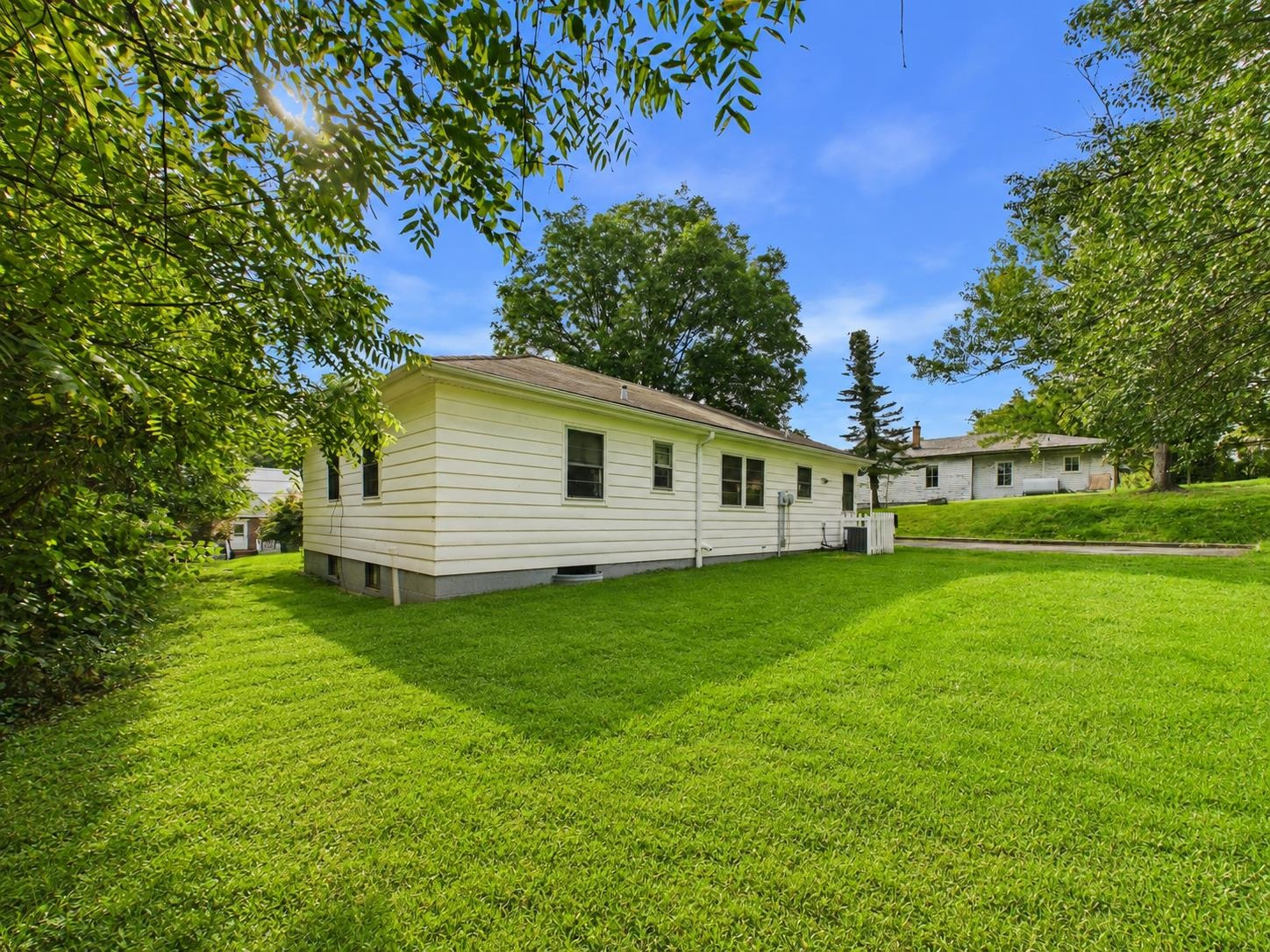 600 Fourth Avenue Radford VA 24141