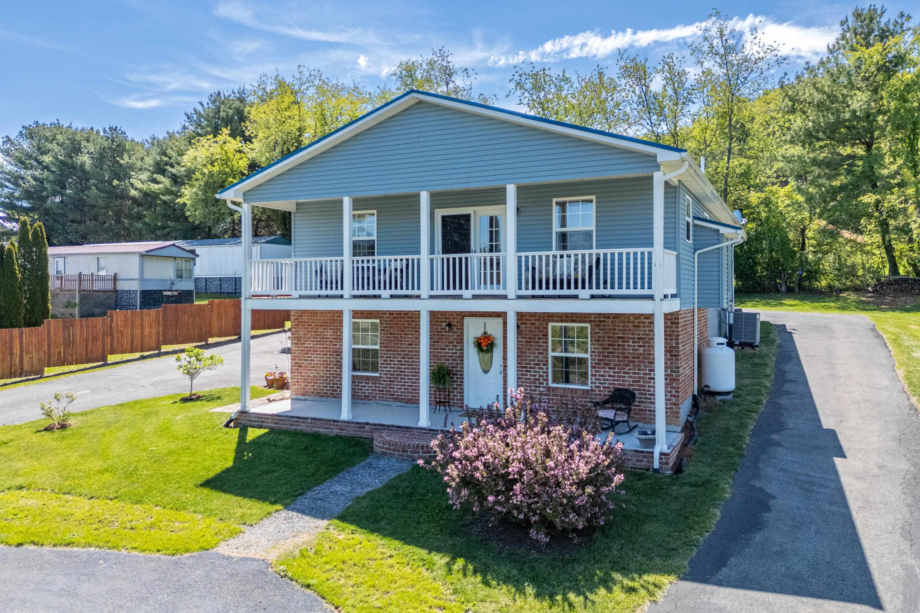 1365 W Ridge Road Wytheville VA 24382