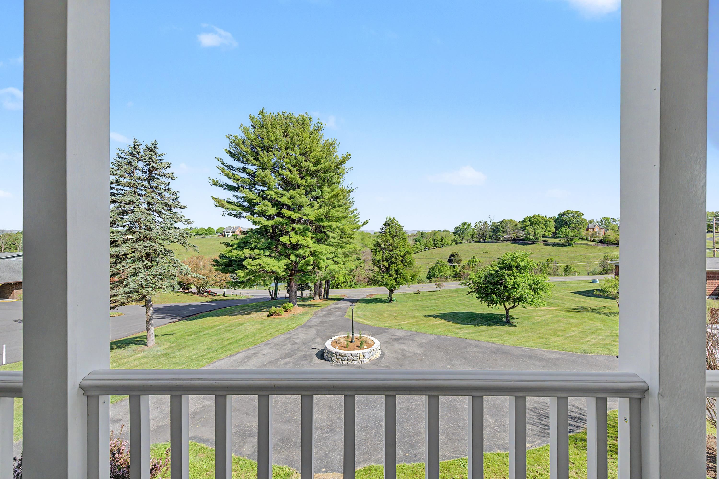 1365 W Ridge Road Wytheville VA 24382