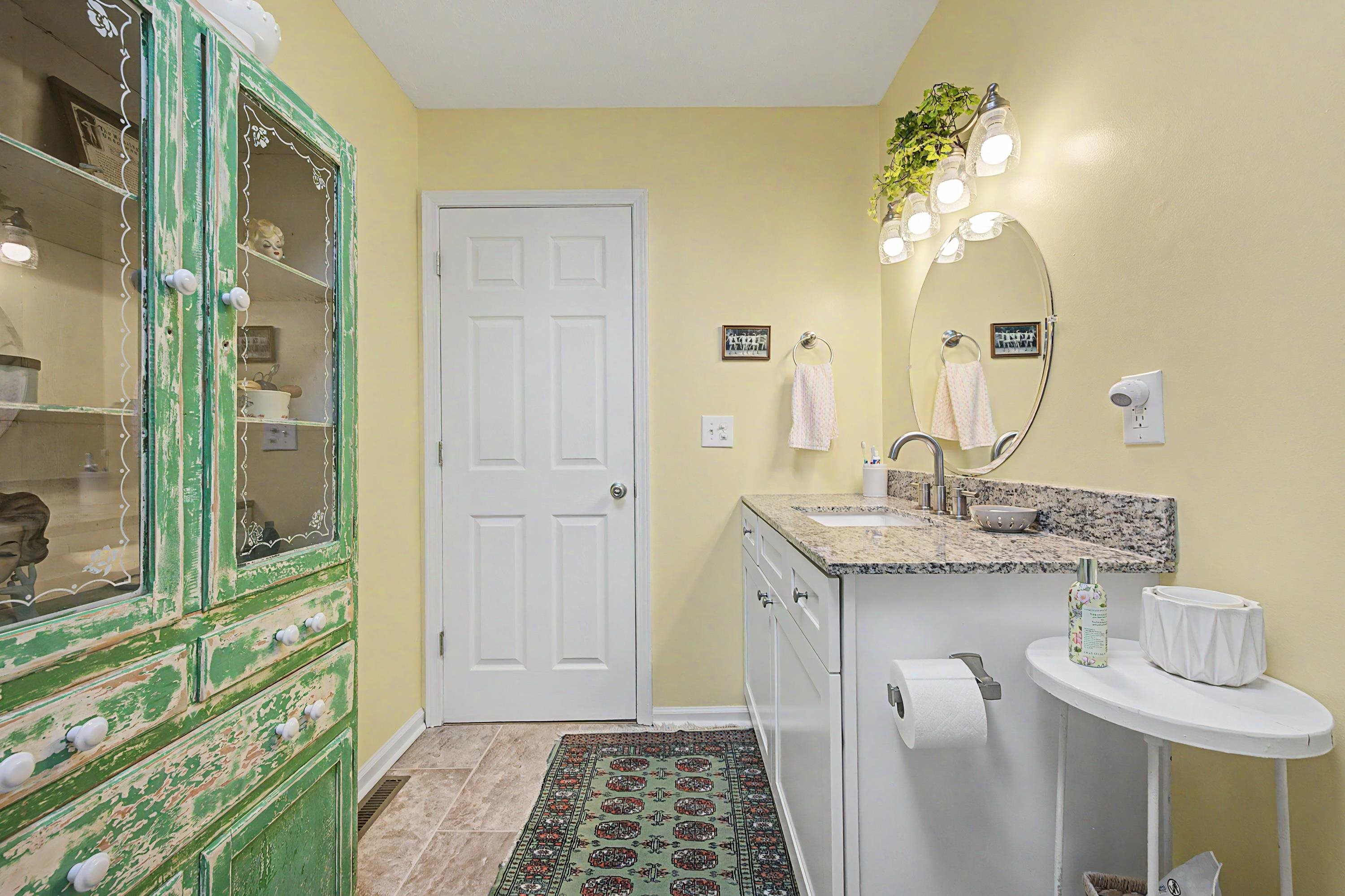 1365 W Ridge Road Wytheville VA 24382