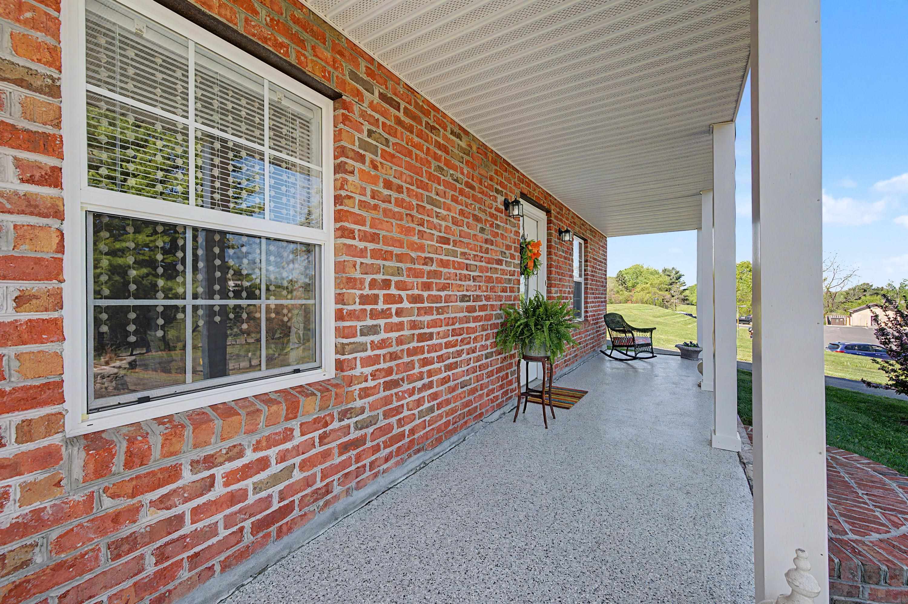 1365 W Ridge Road Wytheville VA 24382