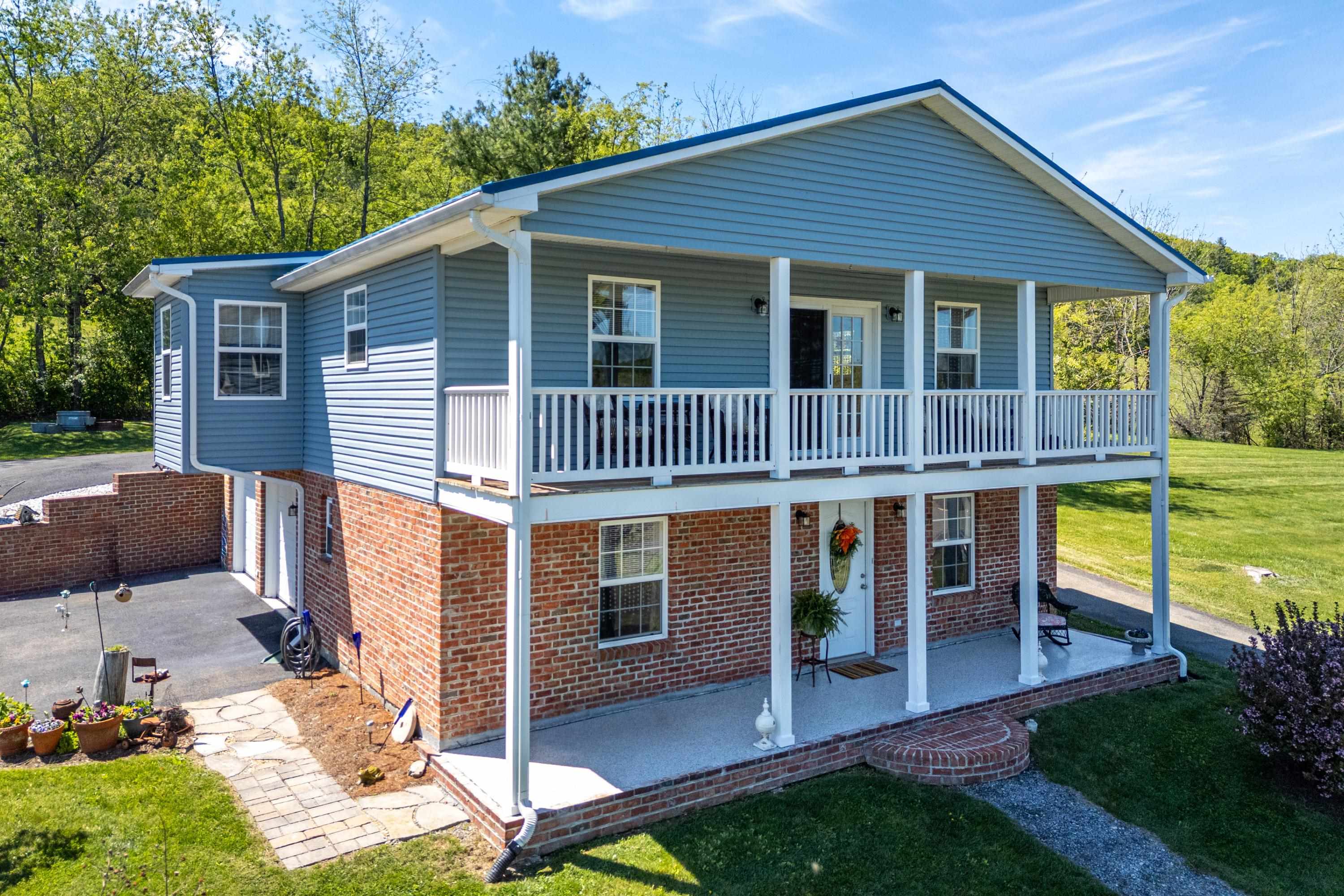 1365 W Ridge Road Wytheville VA 24382