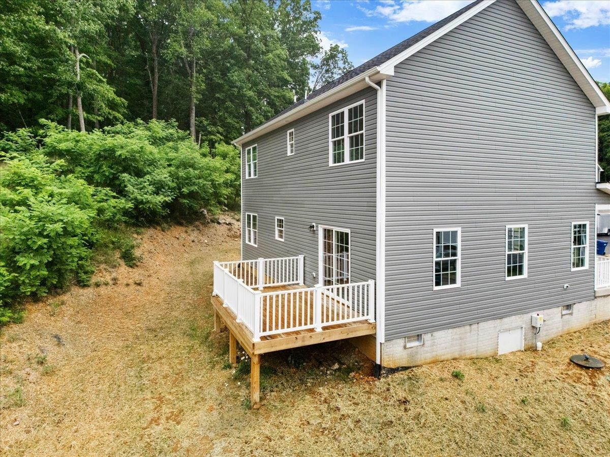 1431 Walnut Ridge Road Christiansburg VA 24073