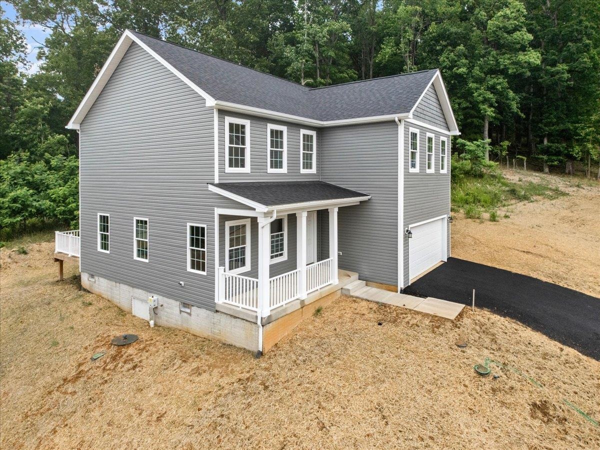 1431 Walnut Ridge Road Christiansburg VA 24073