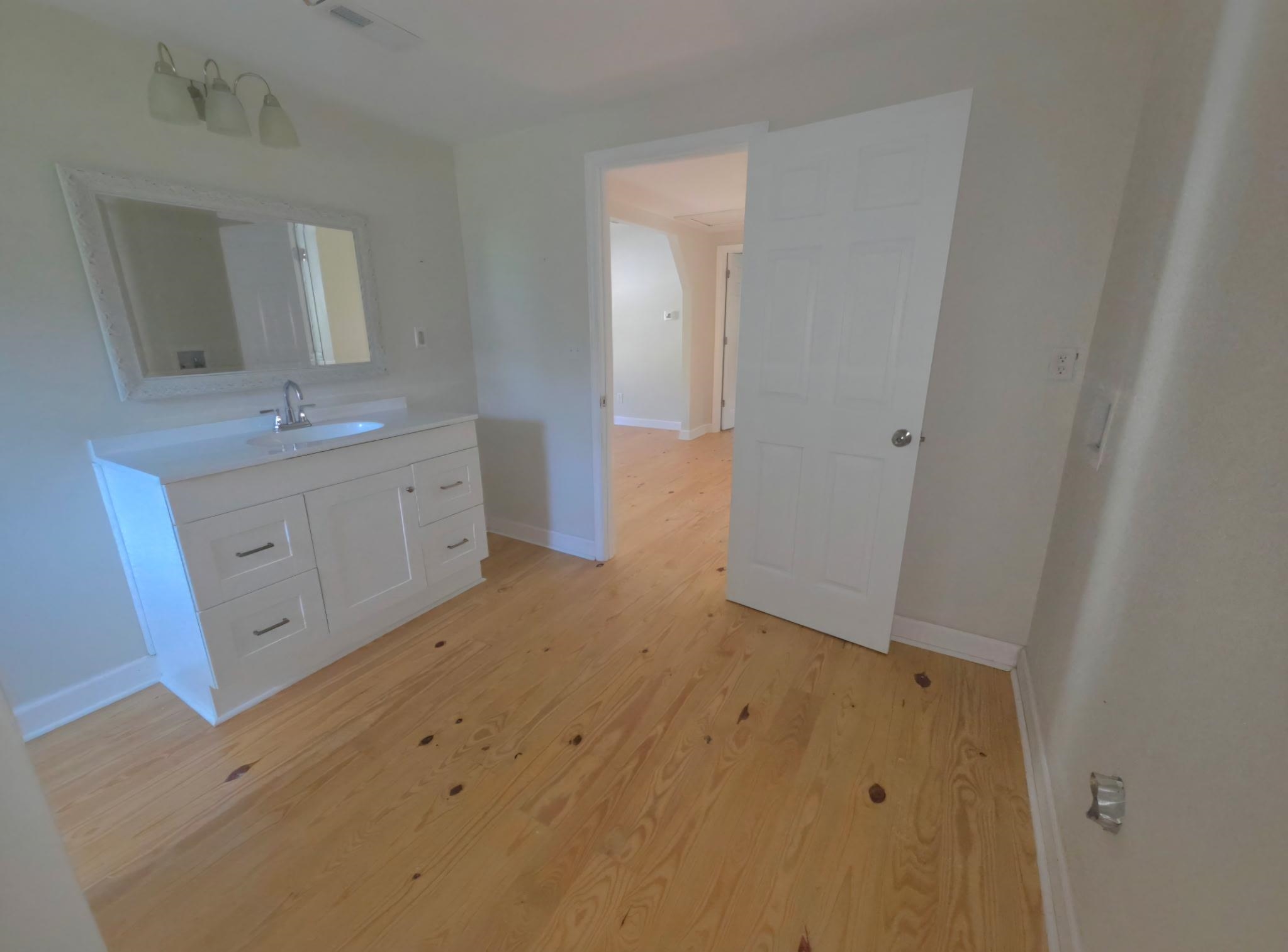 108 George Street Narrows VA 24124