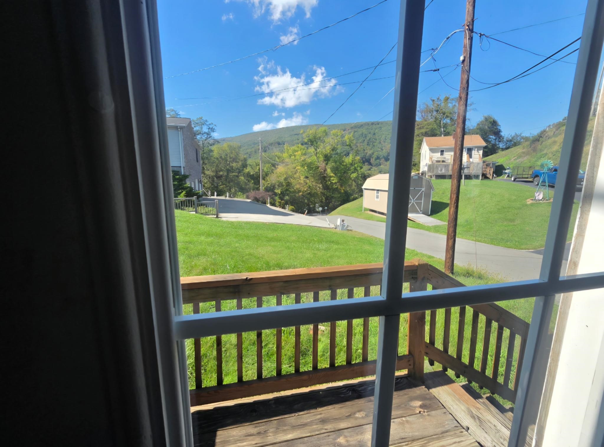 108 George Street Narrows VA 24124