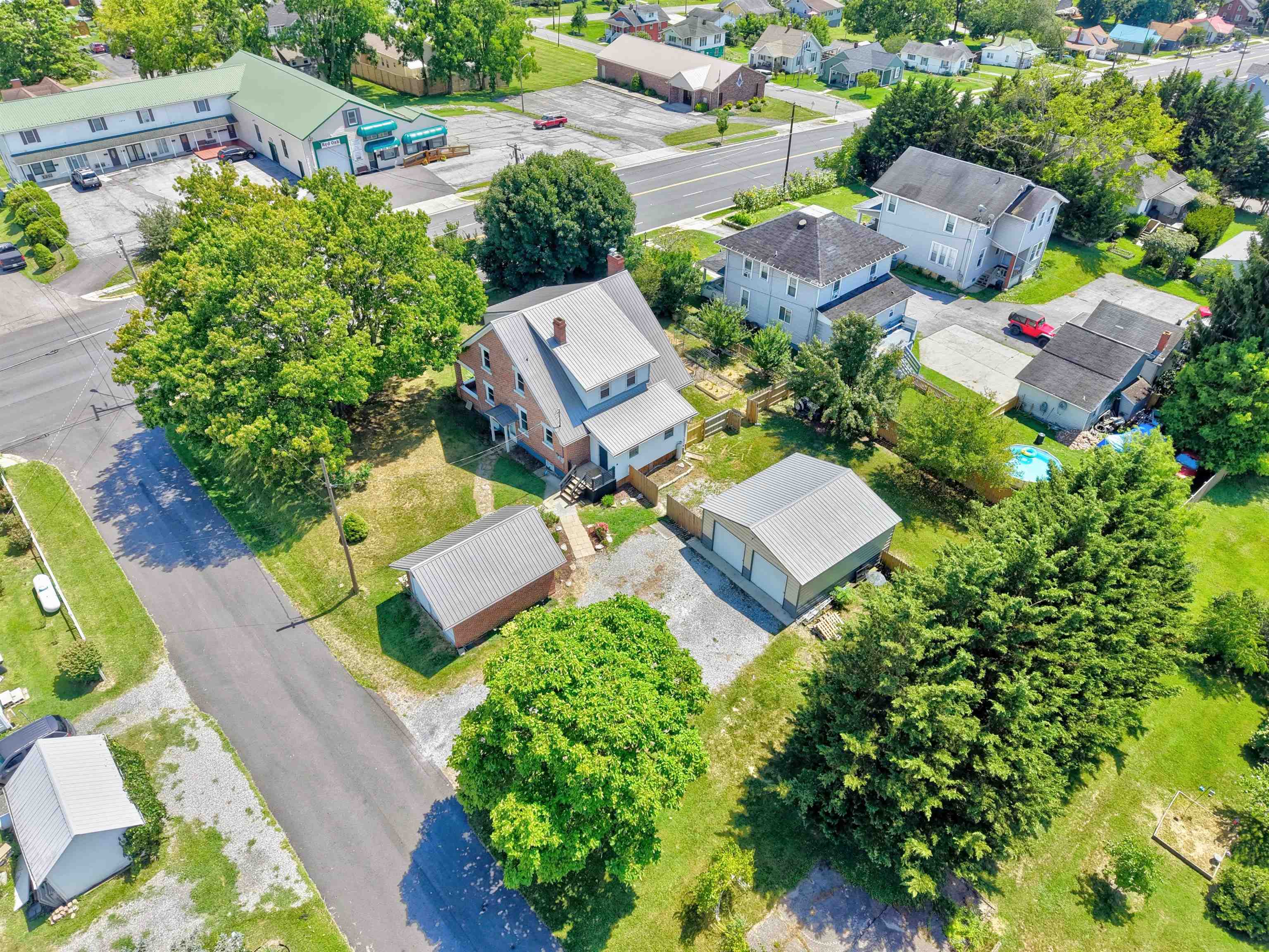 1020 W Main Street Wytheville VA 24382