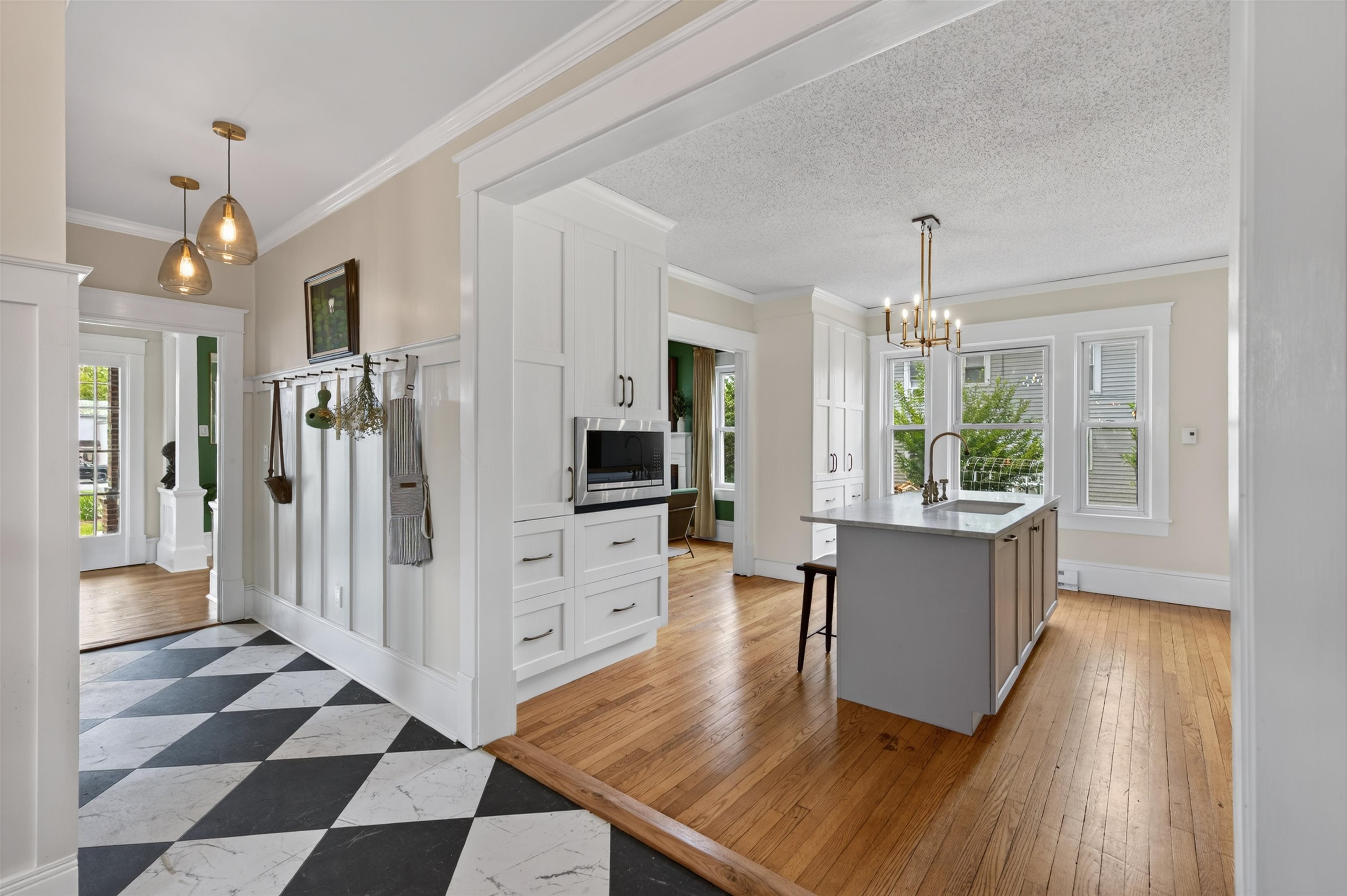 1020 W Main Street Wytheville VA 24382