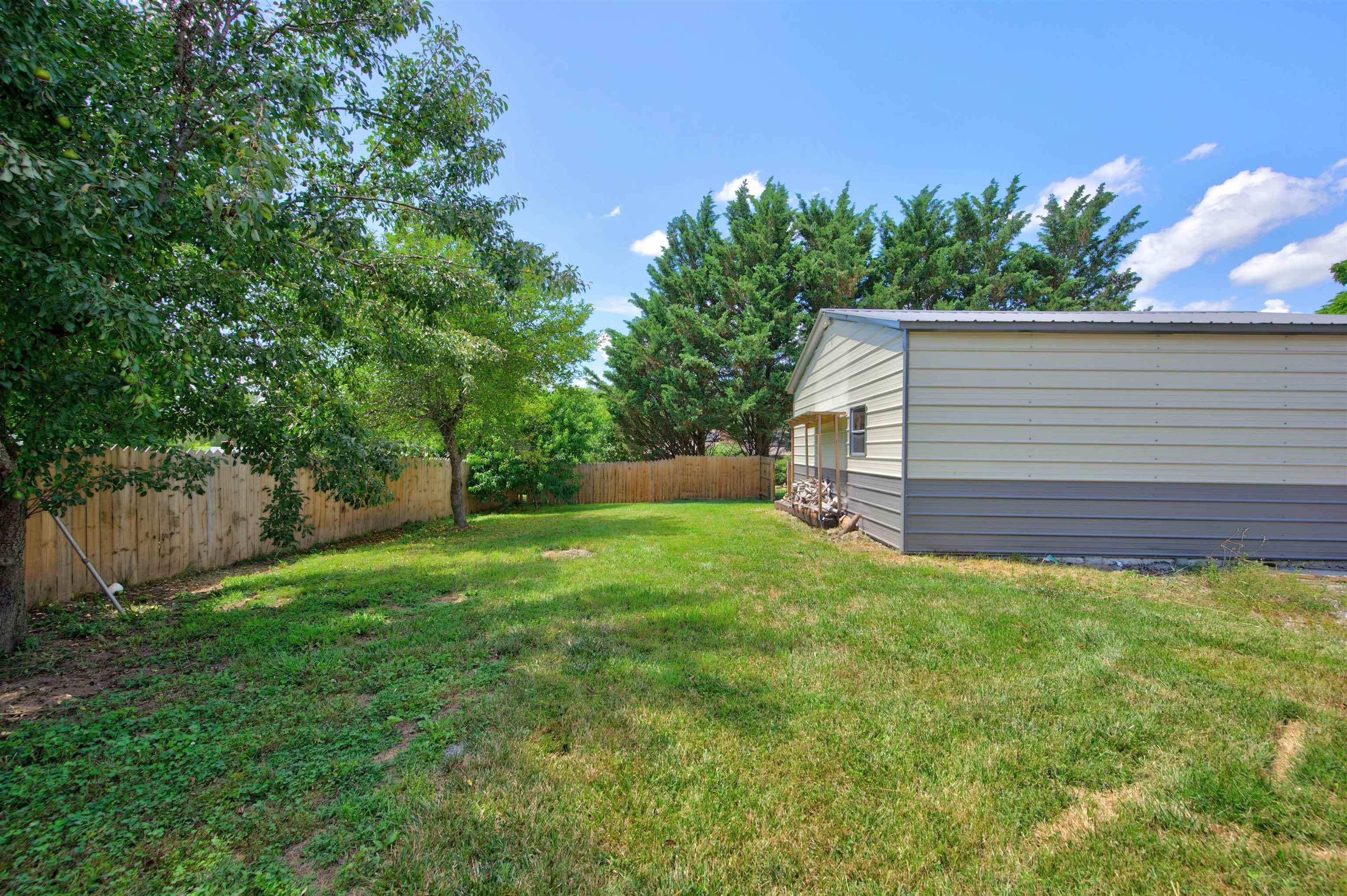 1020 W Main Street Wytheville VA 24382