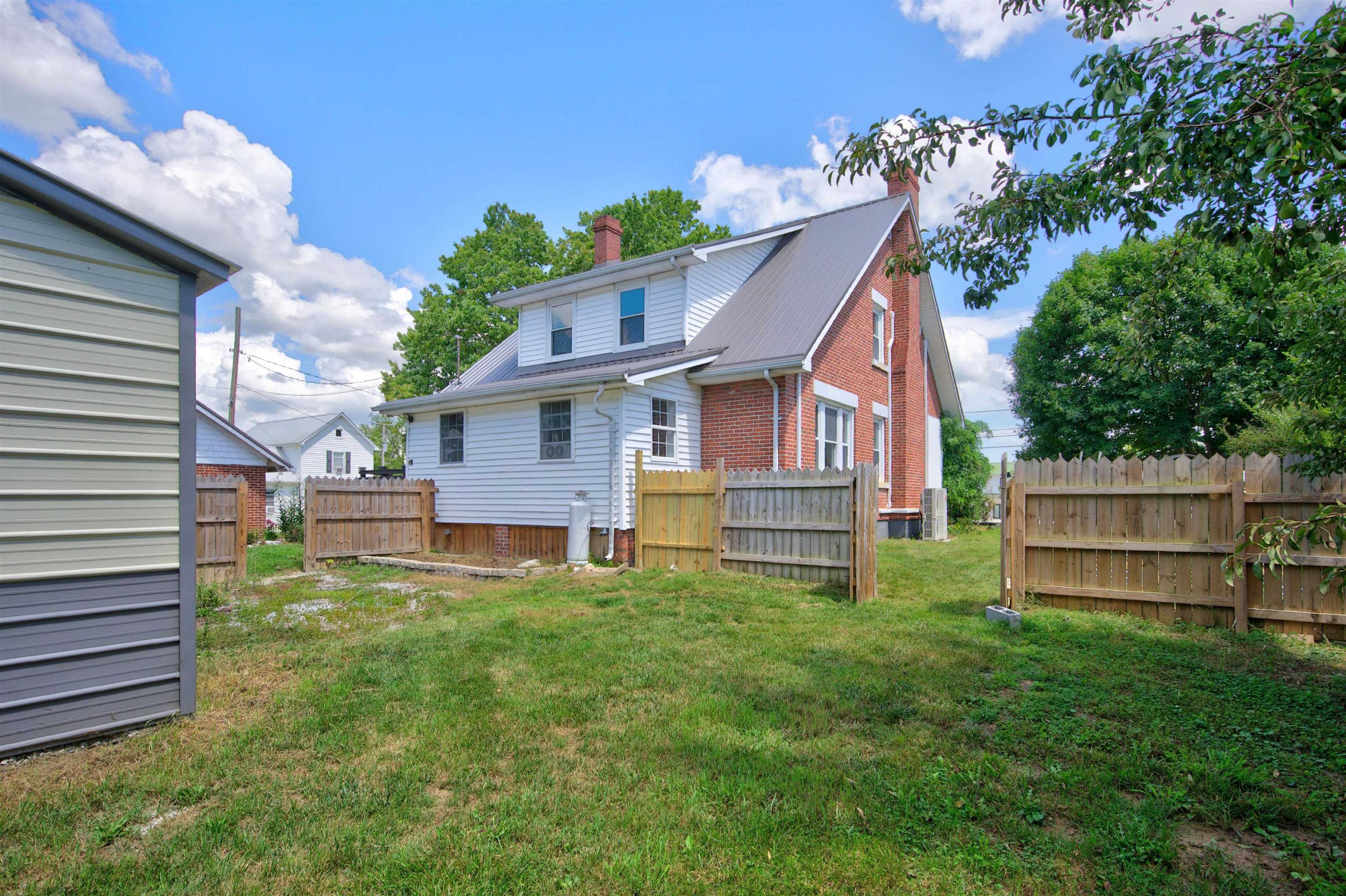 1020 W Main Street Wytheville VA 24382