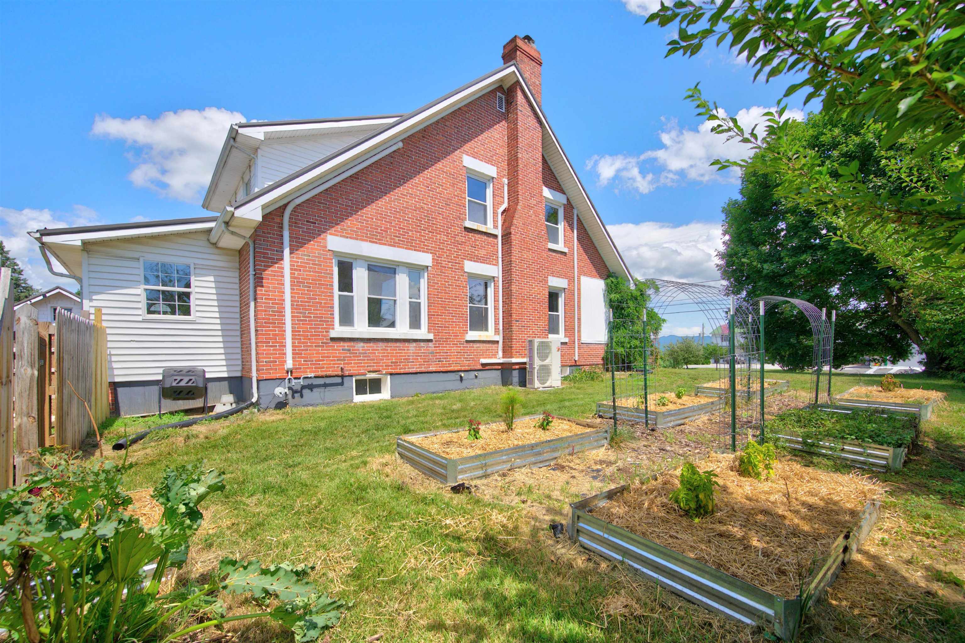 1020 W Main Street Wytheville VA 24382