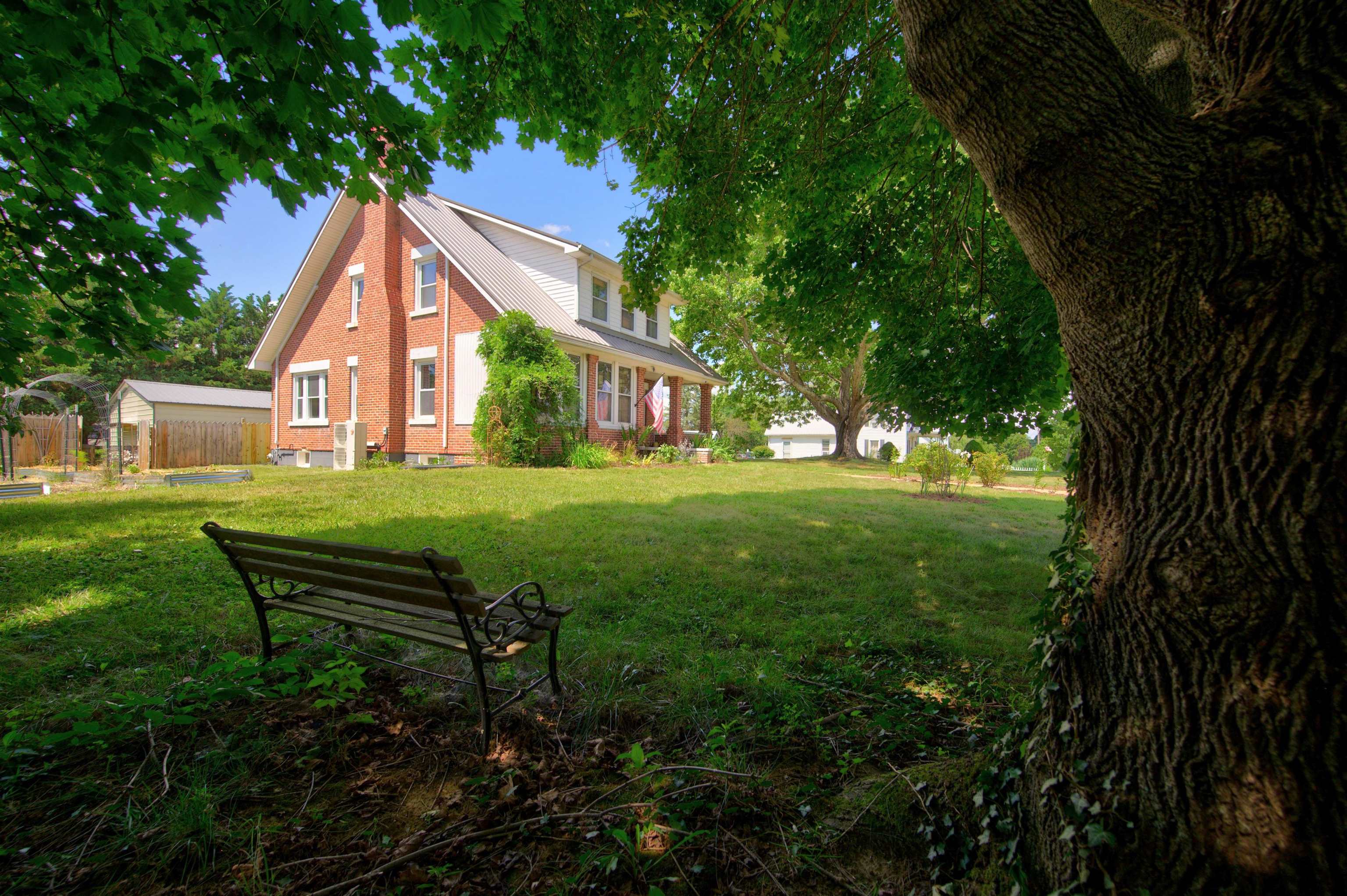 1020 W Main Street Wytheville VA 24382