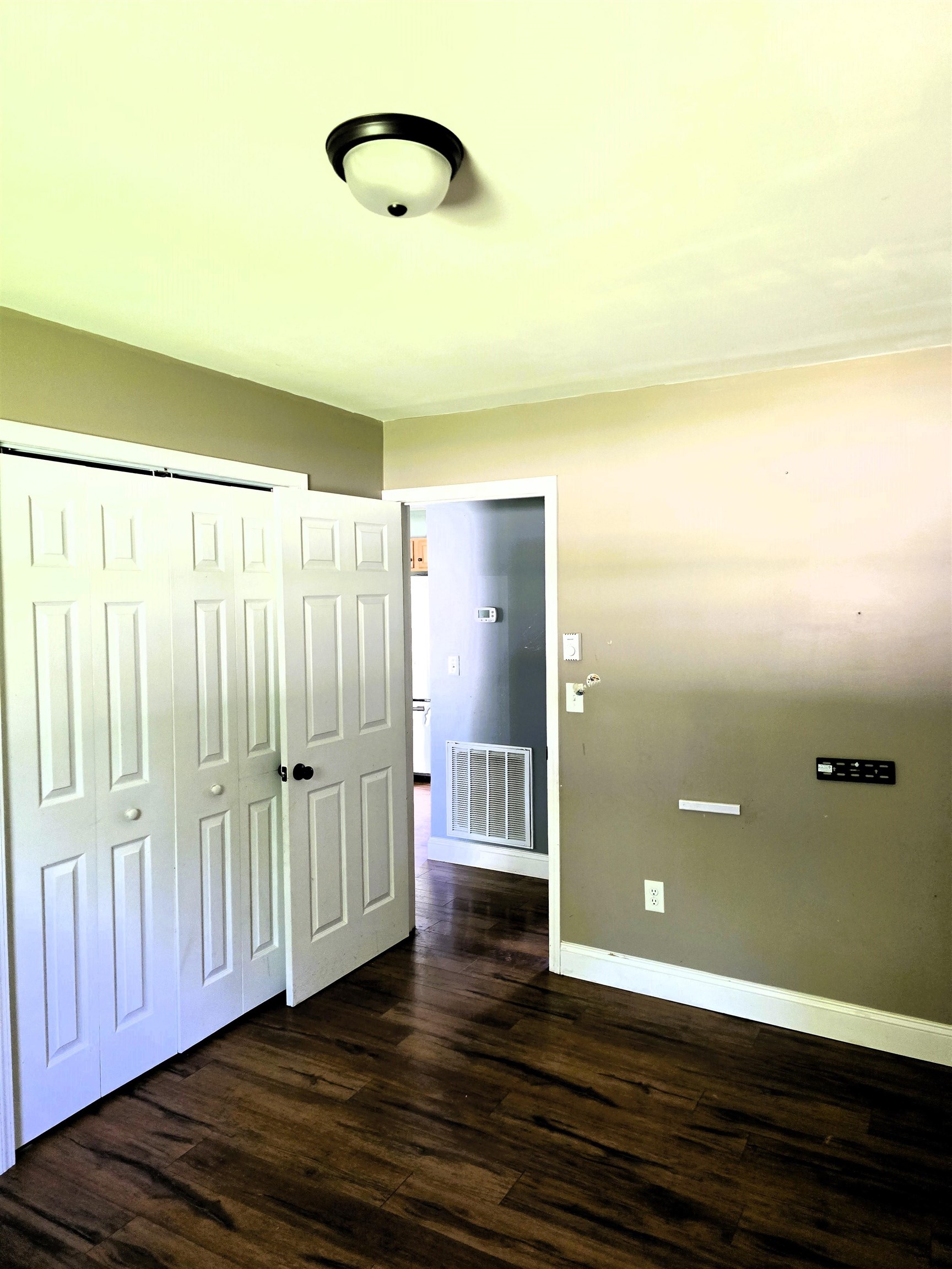 107 E Buck Avenue Rural Retreat VA 24368