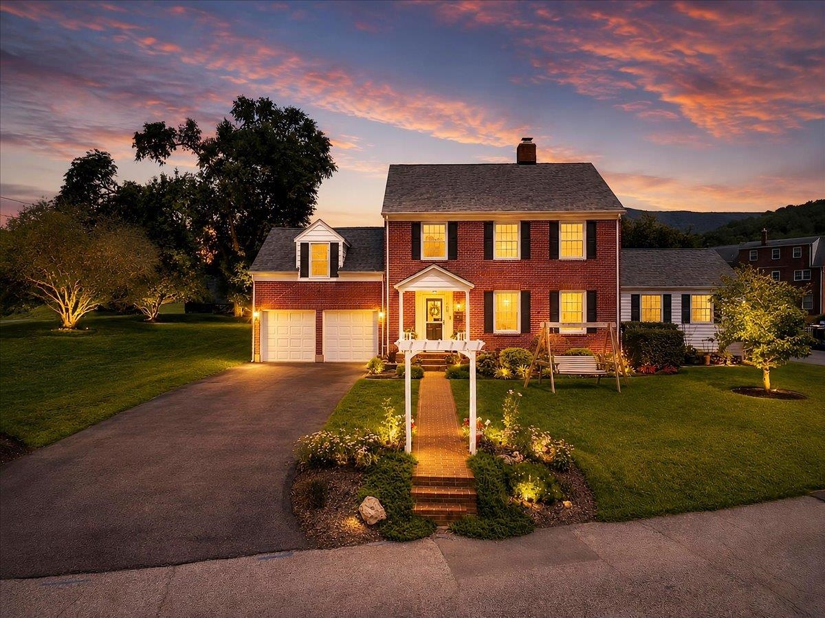 109 Bland Street Narrows VA 24124