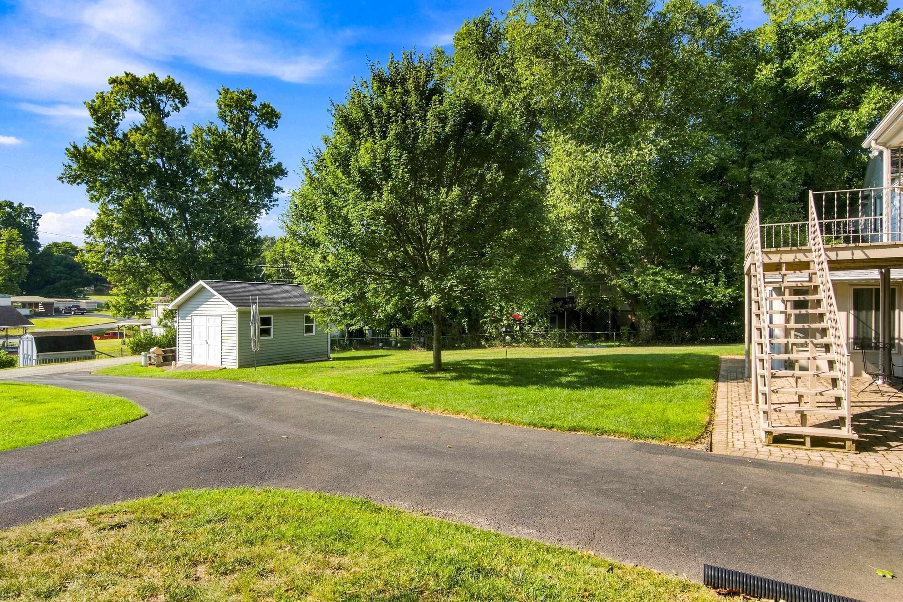 616 4th Street Radford VA 24141