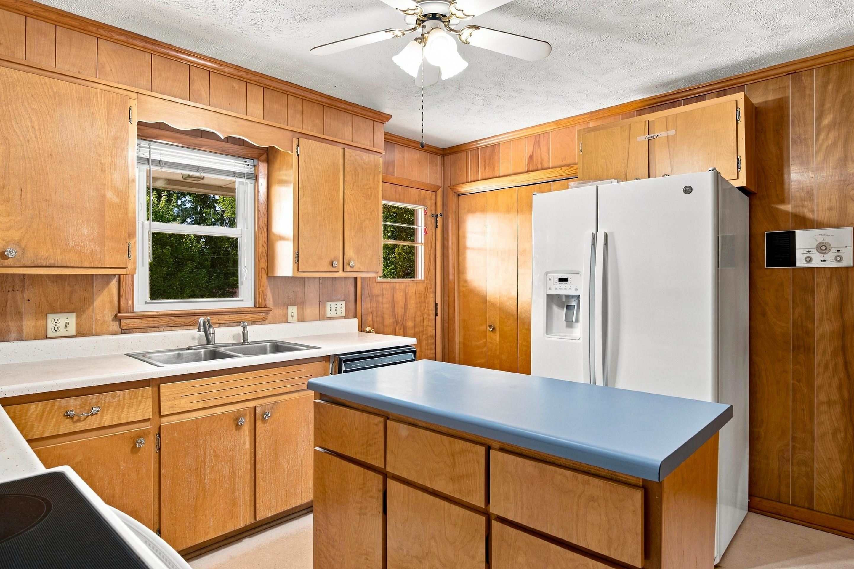 616 4th Street Radford VA 24141