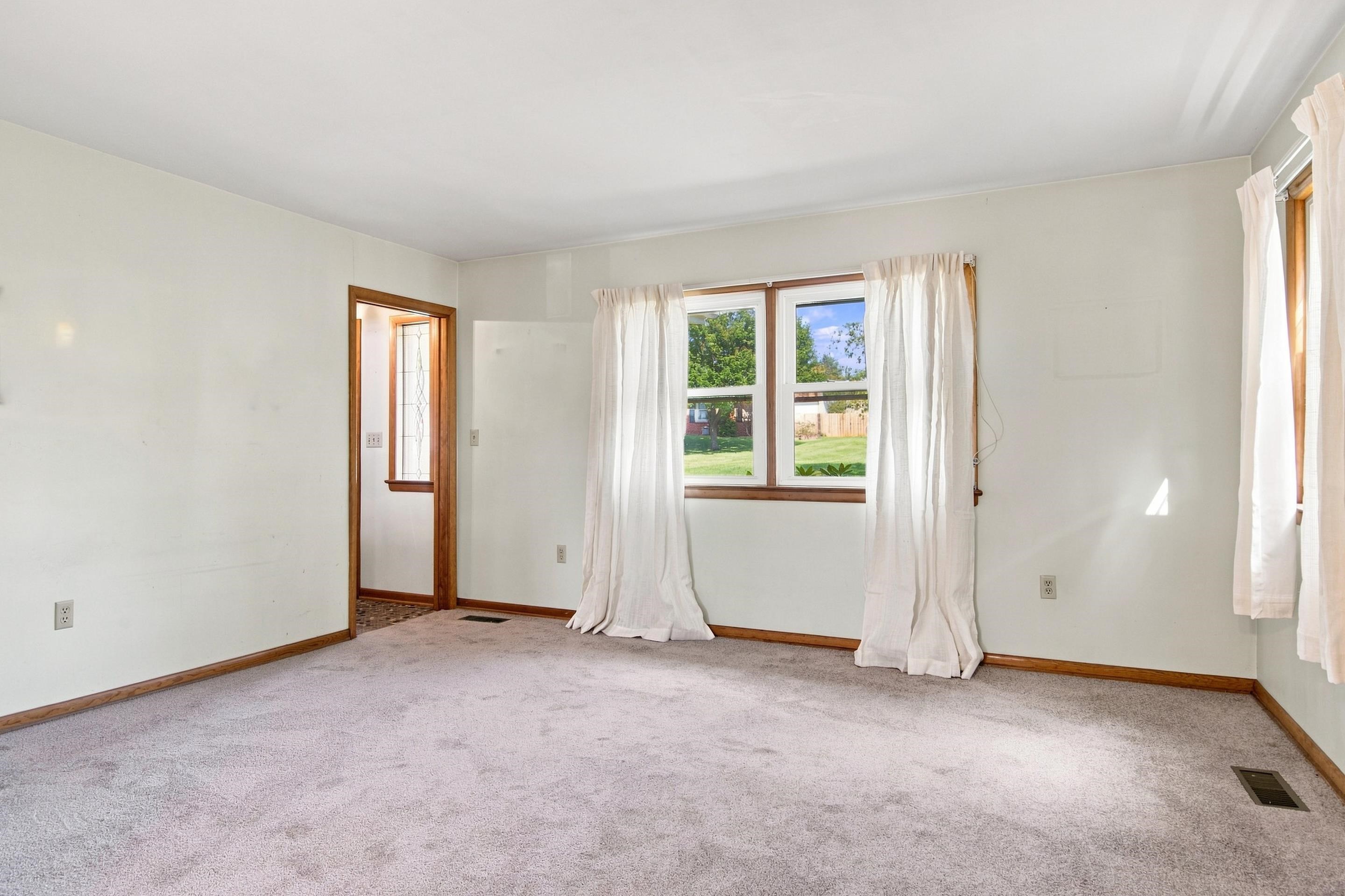 616 4th Street Radford VA 24141