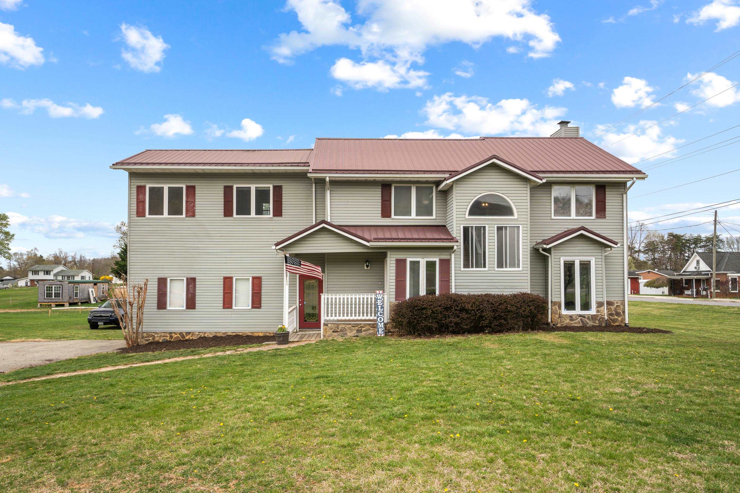 601 W Rock Road Radford VA 24141