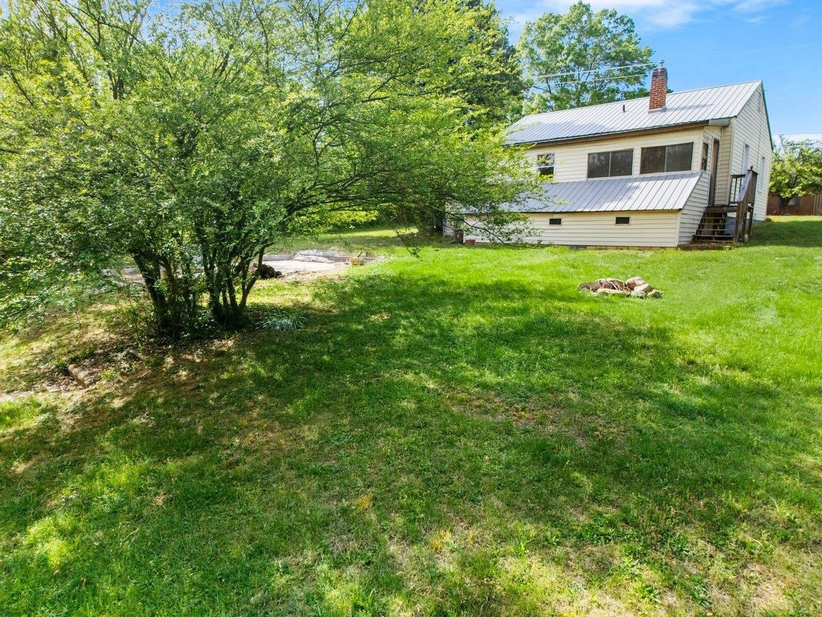 48 Upland Drive Salem VA 24153