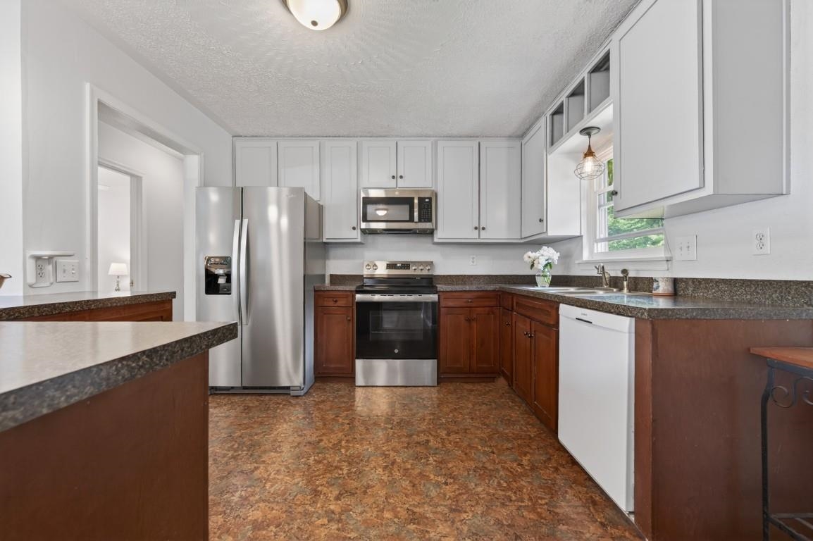 109 Kirkwood Drive Radford VA 24141