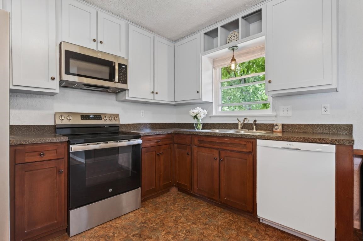 109 Kirkwood Drive Radford VA 24141
