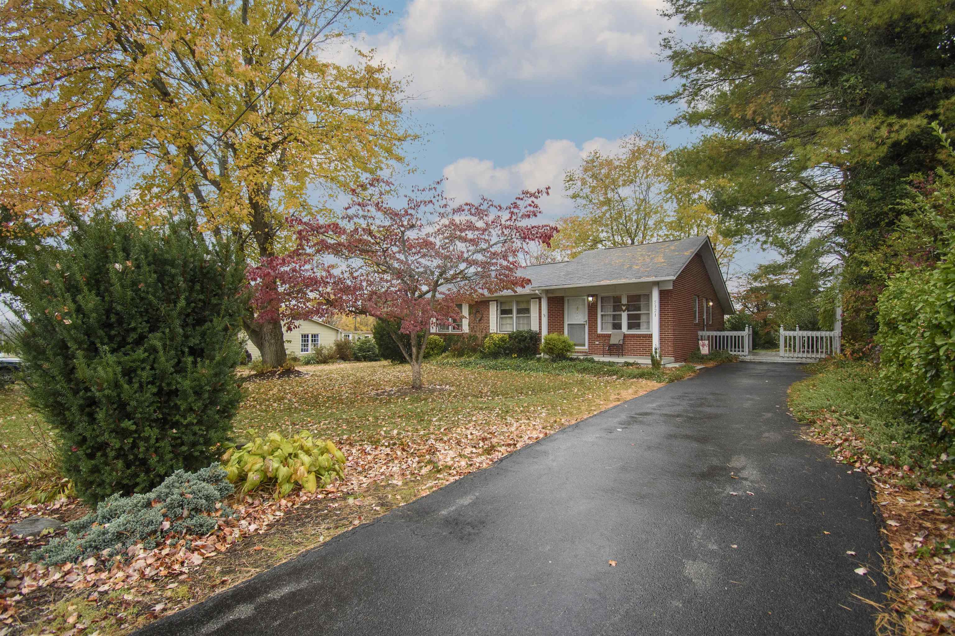 5321 Howery Road Dublin VA 24084