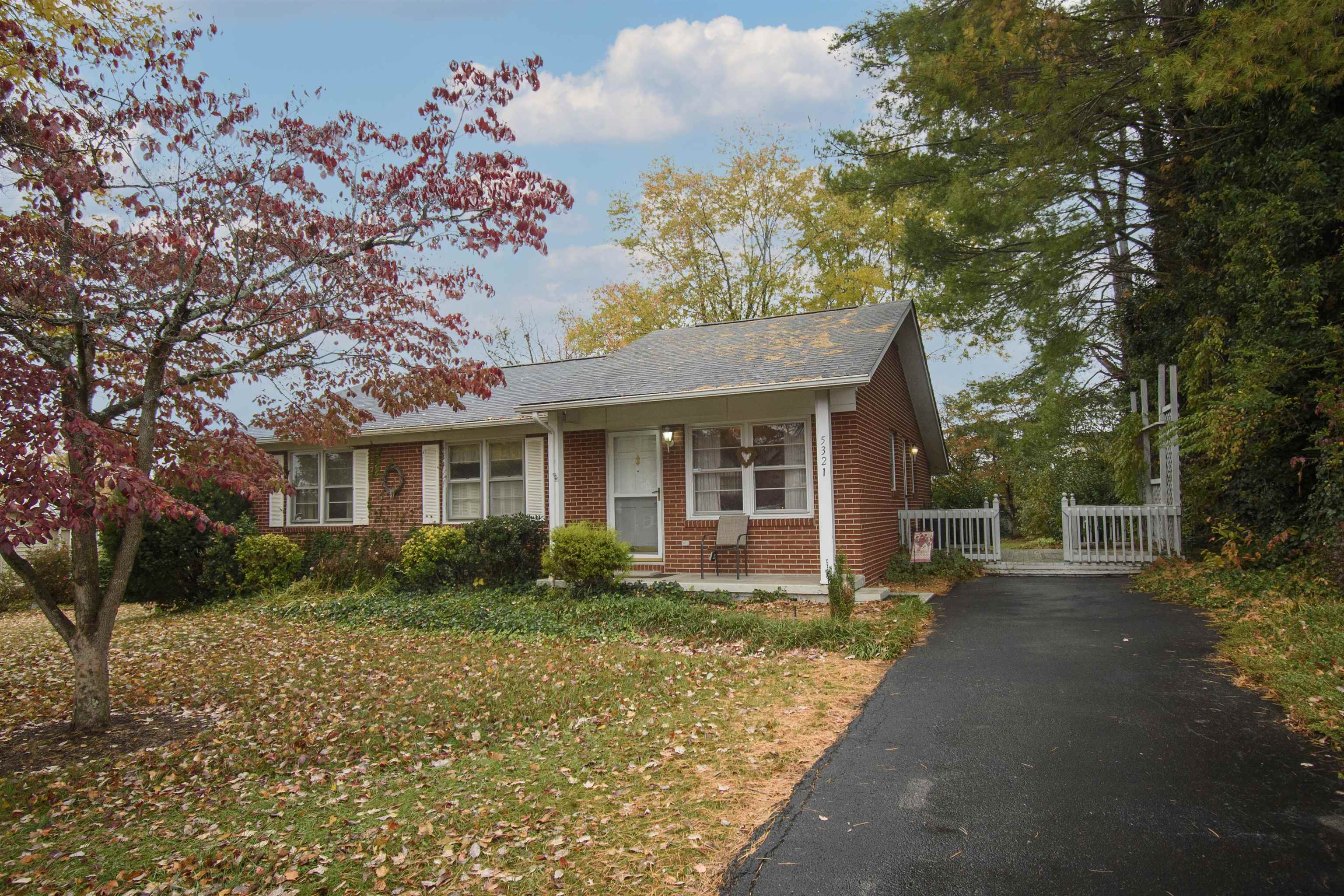 5321 Howery Road Dublin VA 24084