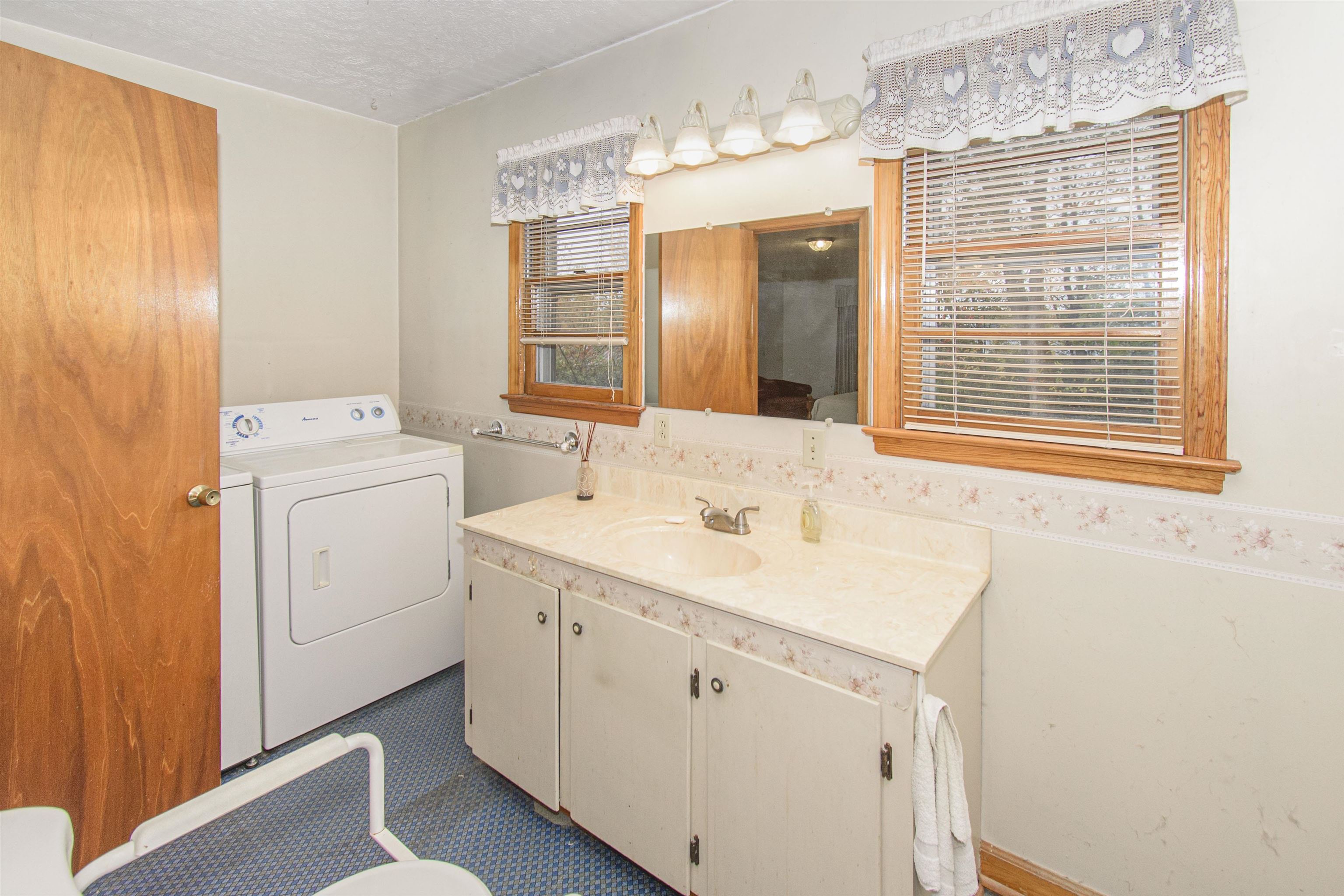 5321 Howery Road Dublin VA 24084