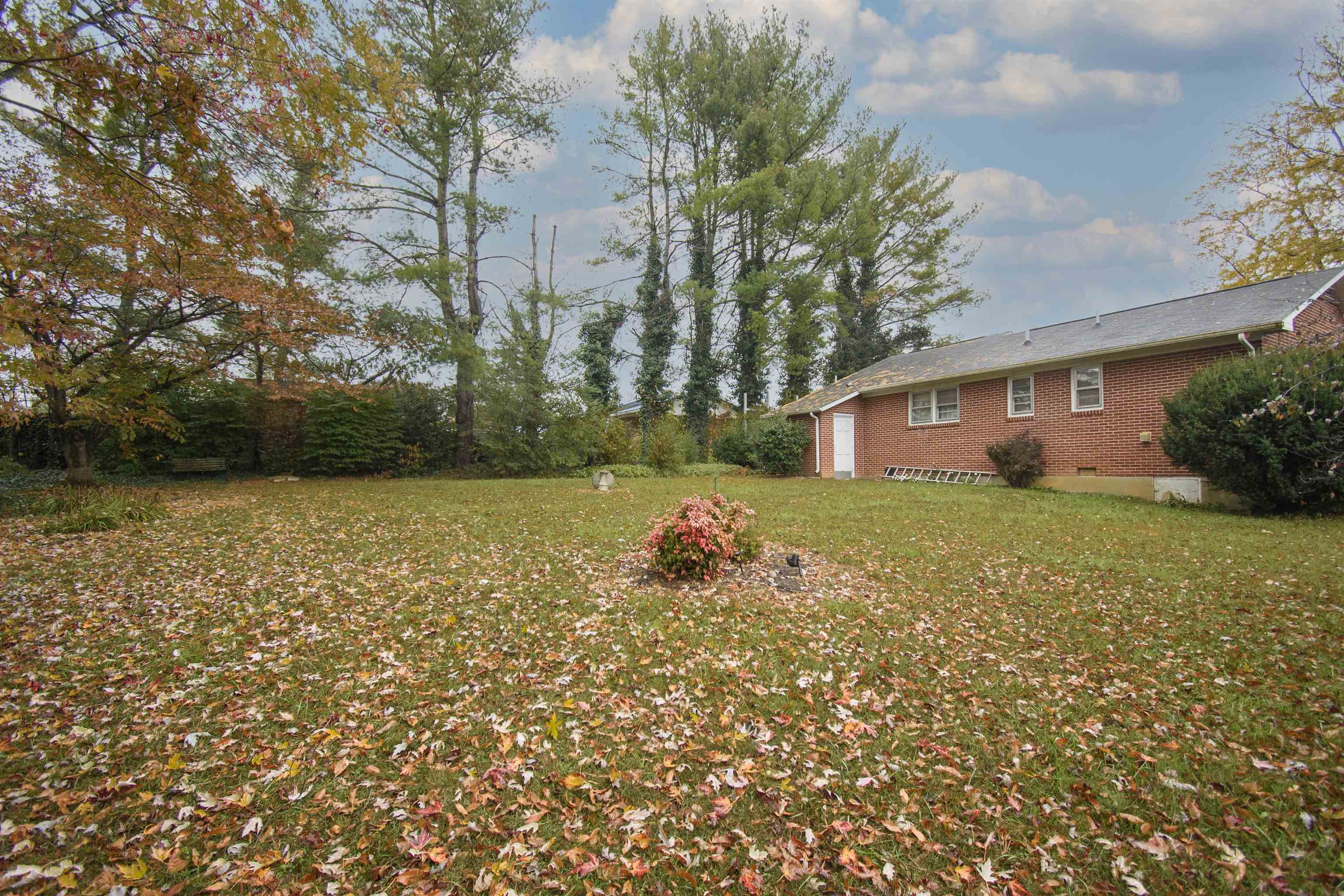 5321 Howery Road Dublin VA 24084