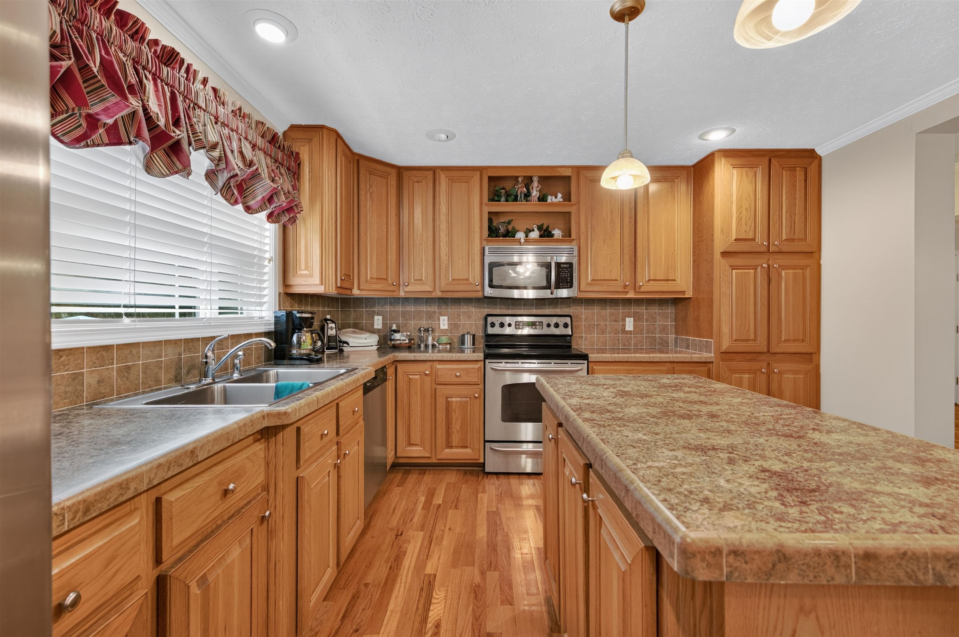 720 Caboose Lane Pembroke VA 24136