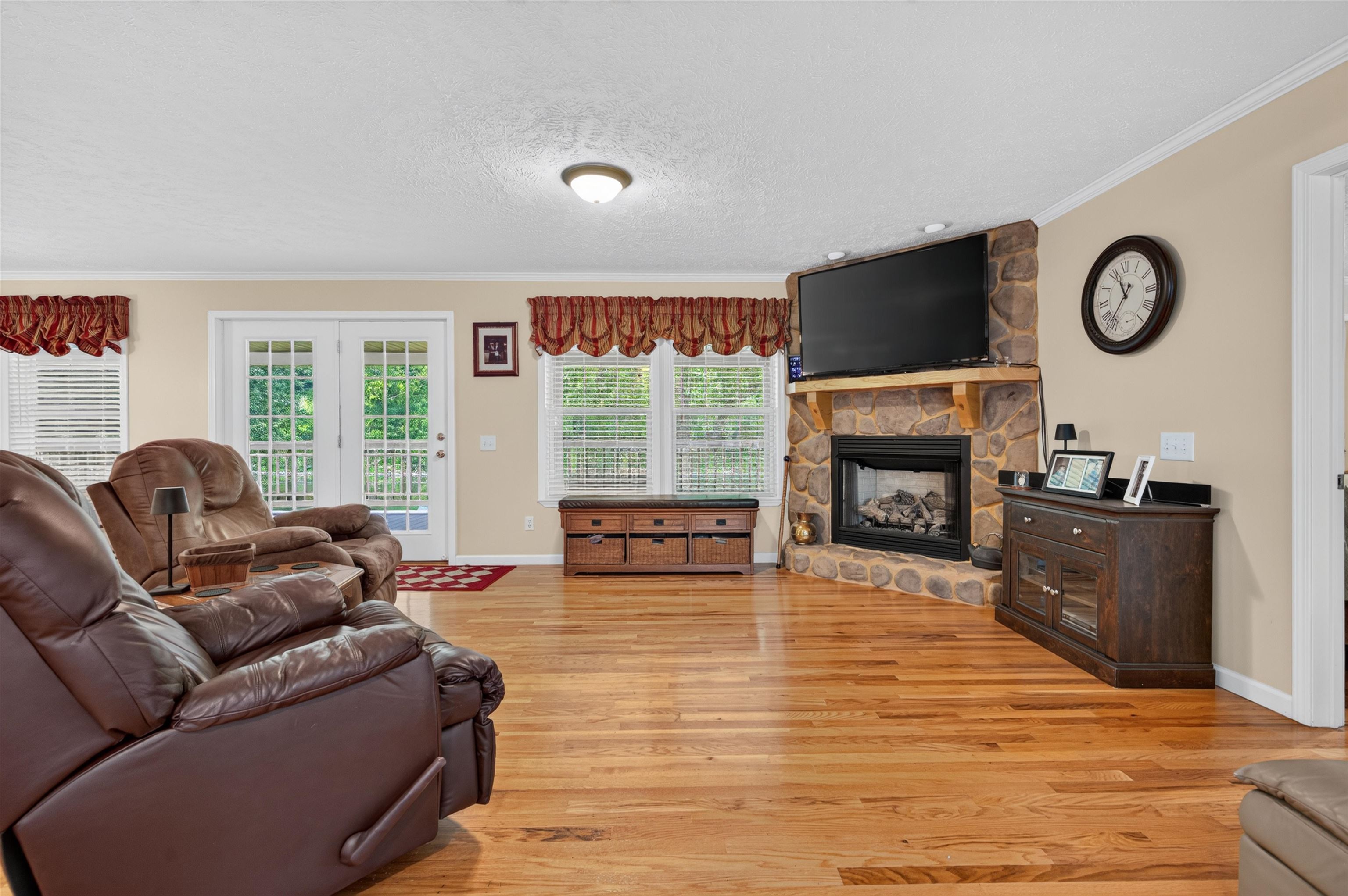 720 Caboose Lane Pembroke VA 24136