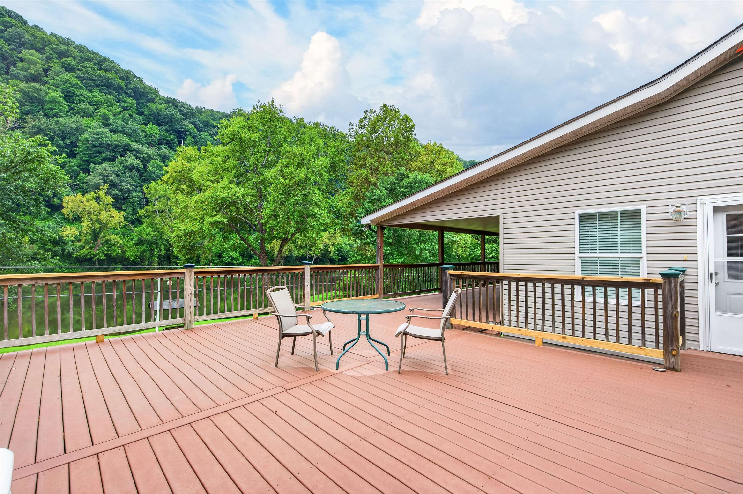 720 Caboose Lane Pembroke VA 24136